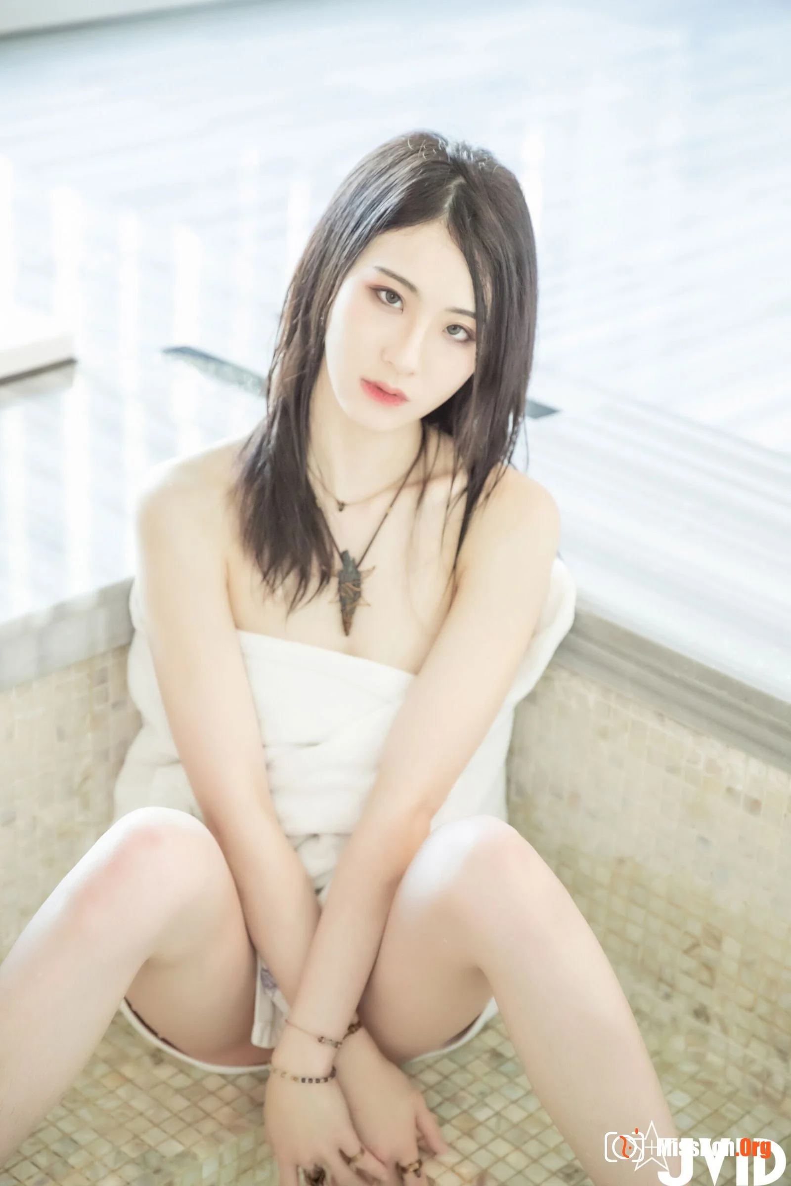 Ah Li: Bath - Photo 17
