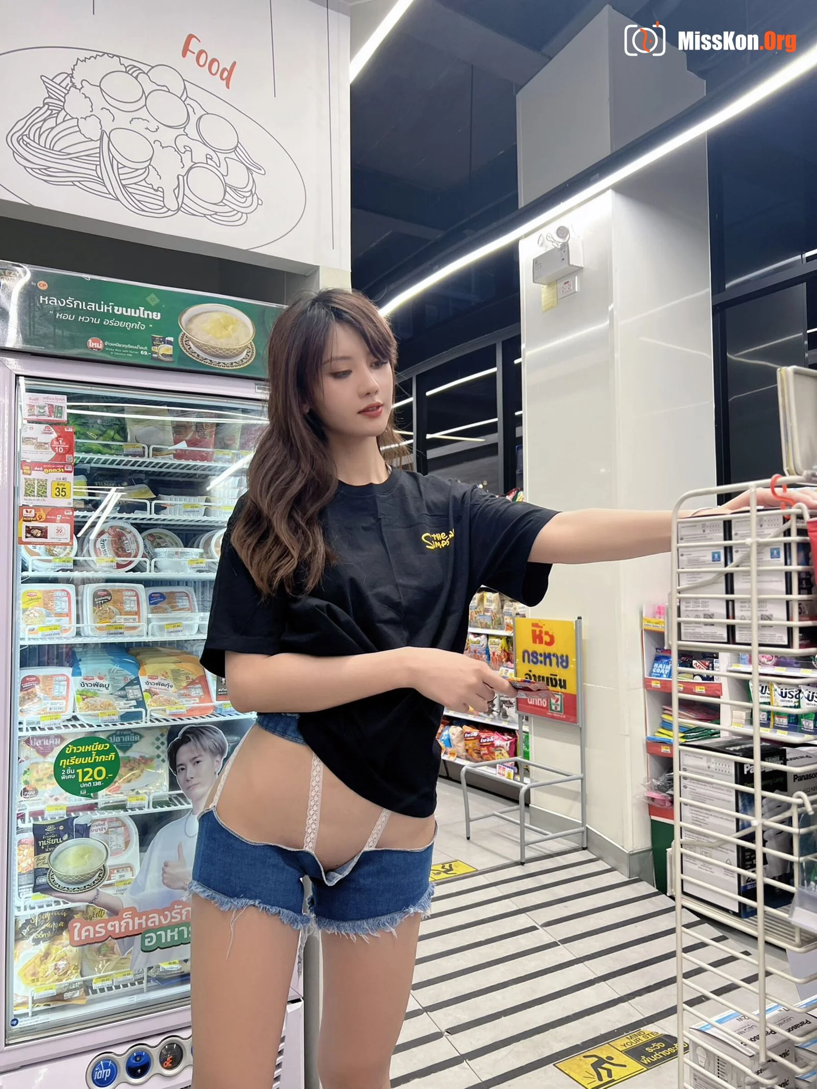 Ah Zhu: Convenience store - Photo 8
