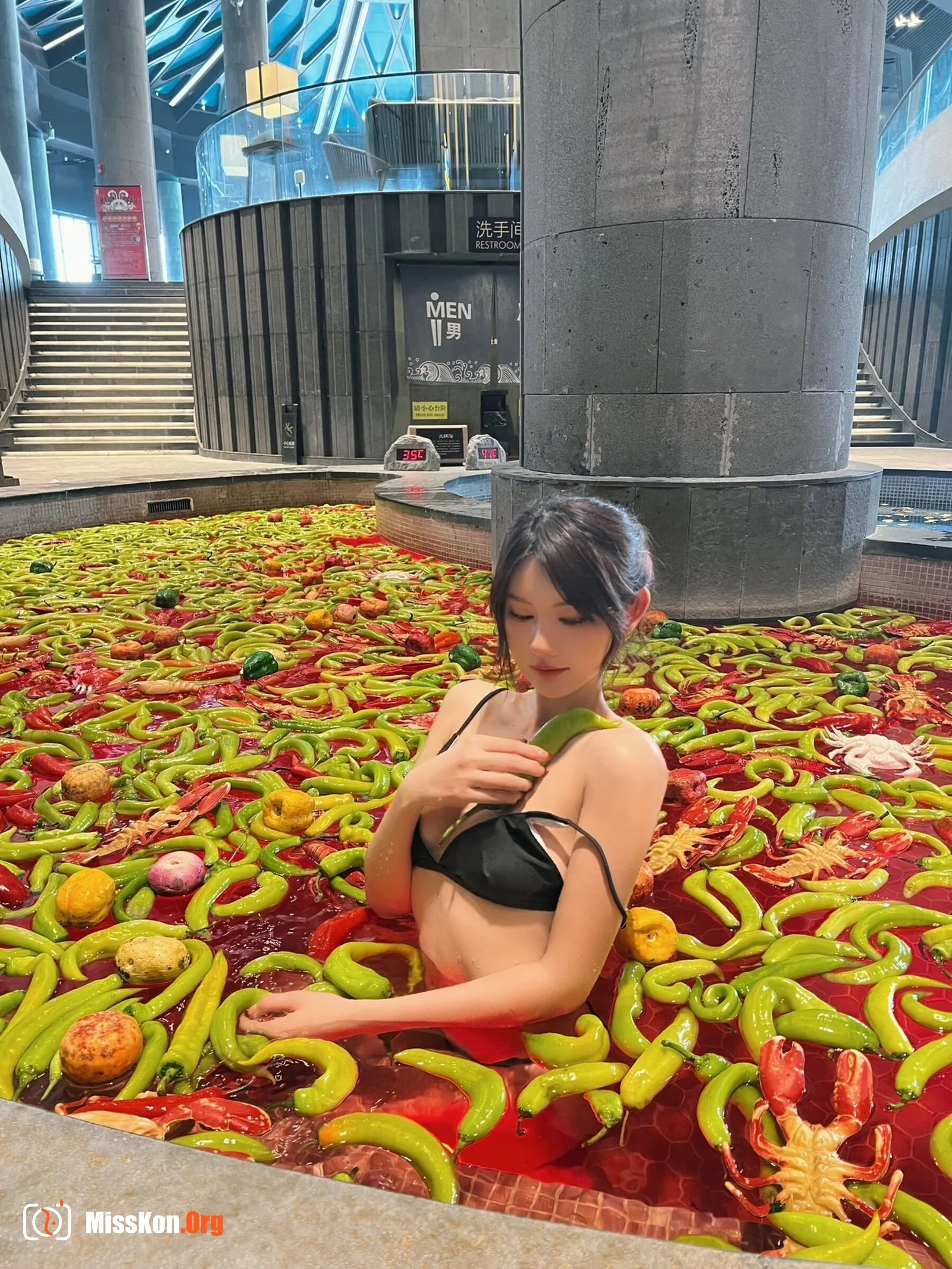 Ah Zhu: Hot Pot Hot Spring - Photo 4