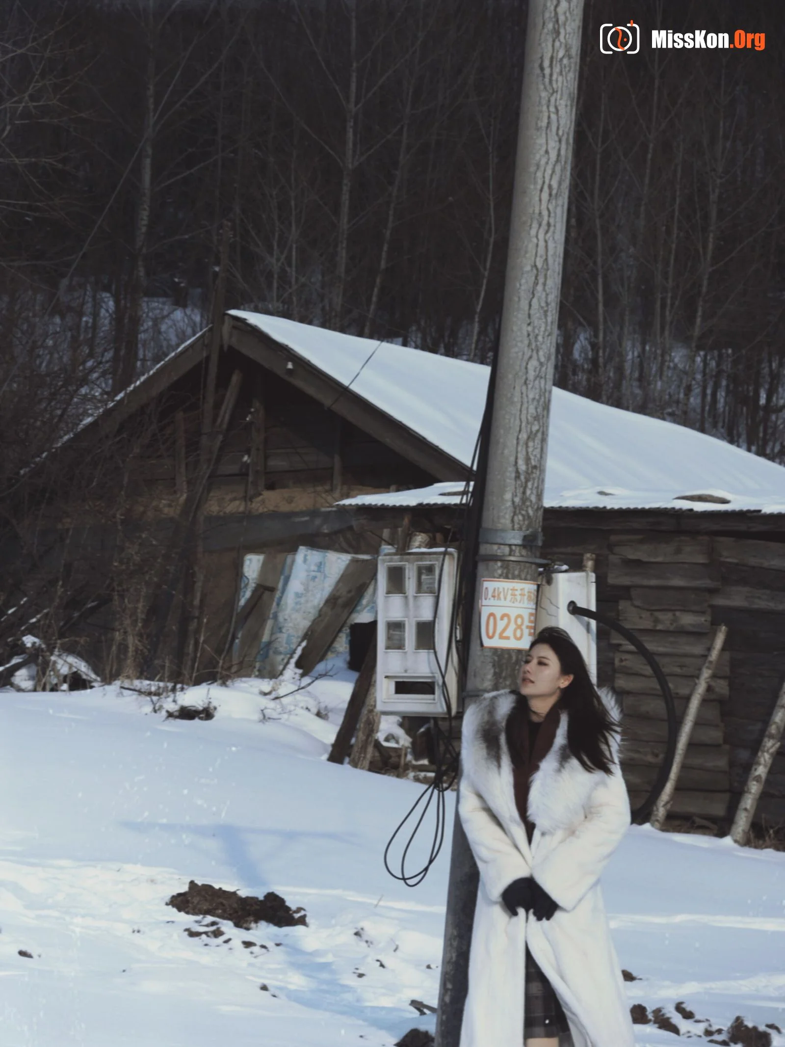 Ah Zhu: Microsphere February 2023 - Photo 19