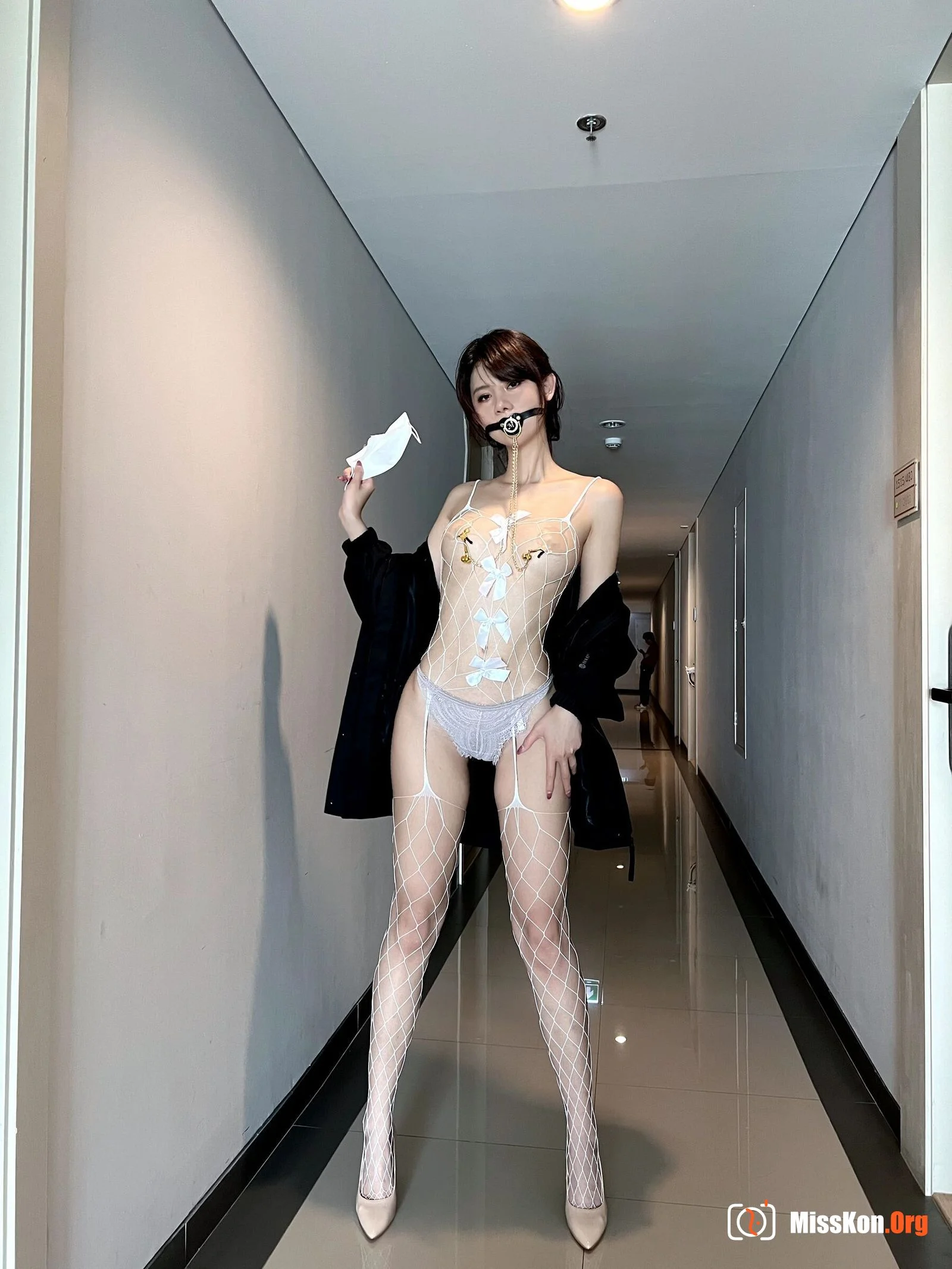 就是阿朱啊《连体白丝露出》（2023-04-23） - 照片 6
