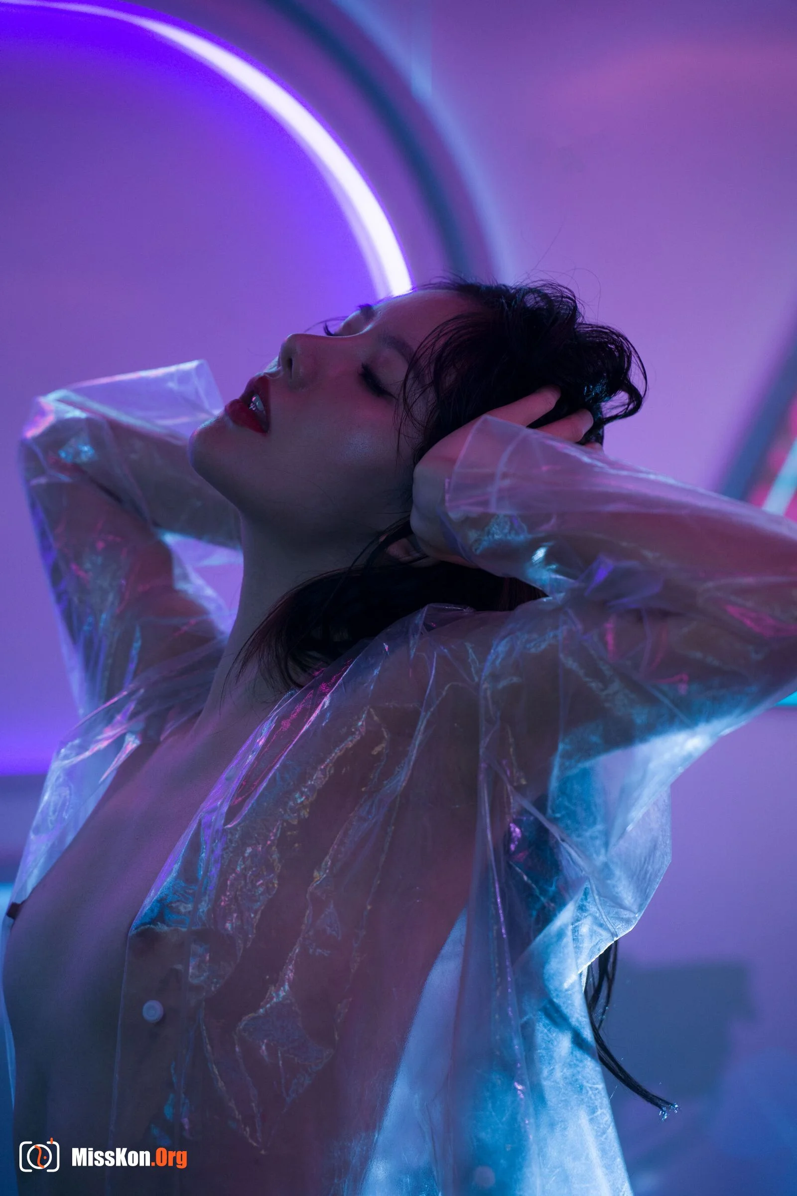 Ah Zhu: Raincoat - Photo 14