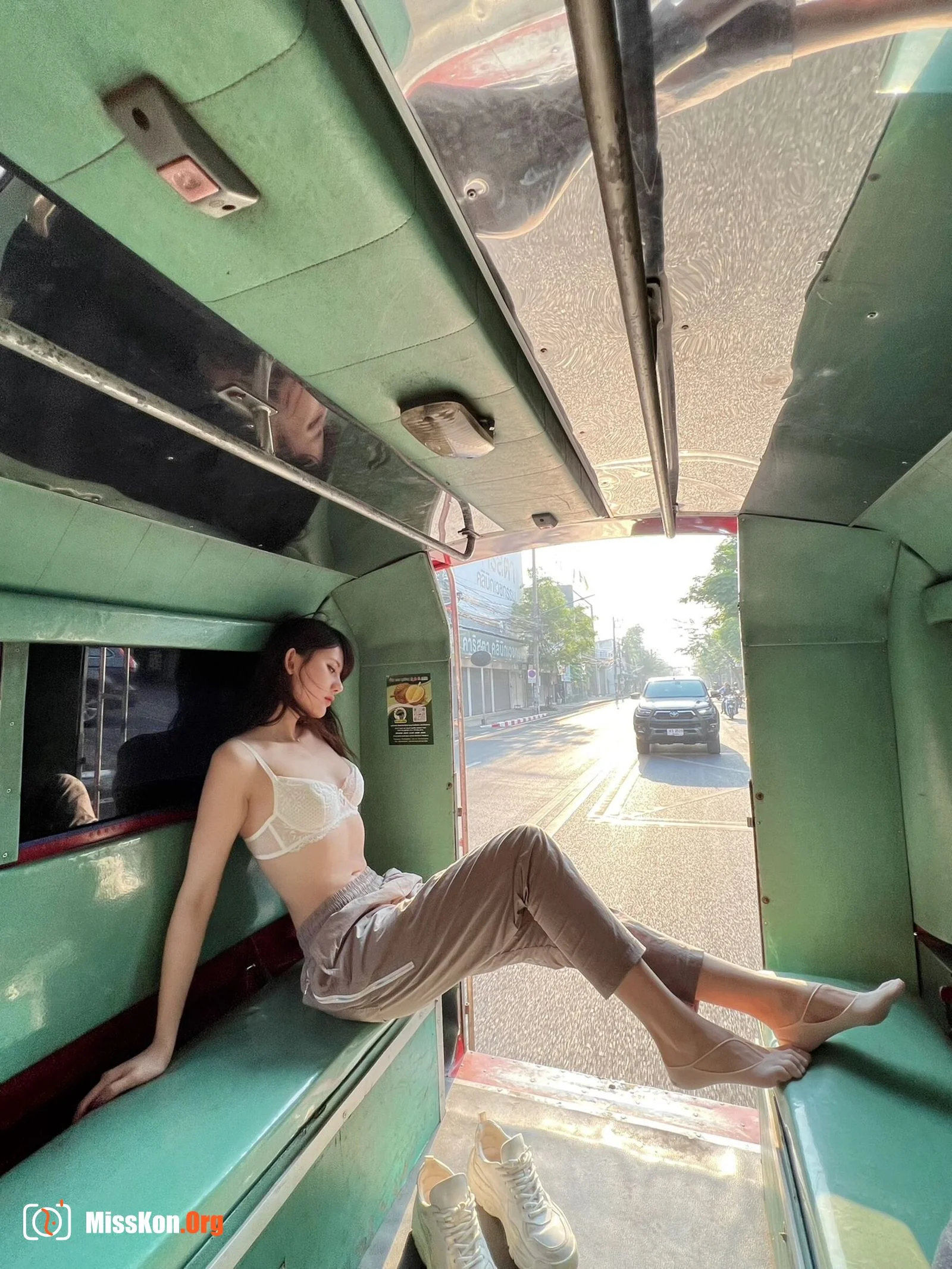 Ah Zhu: Tutu car - Photo 4