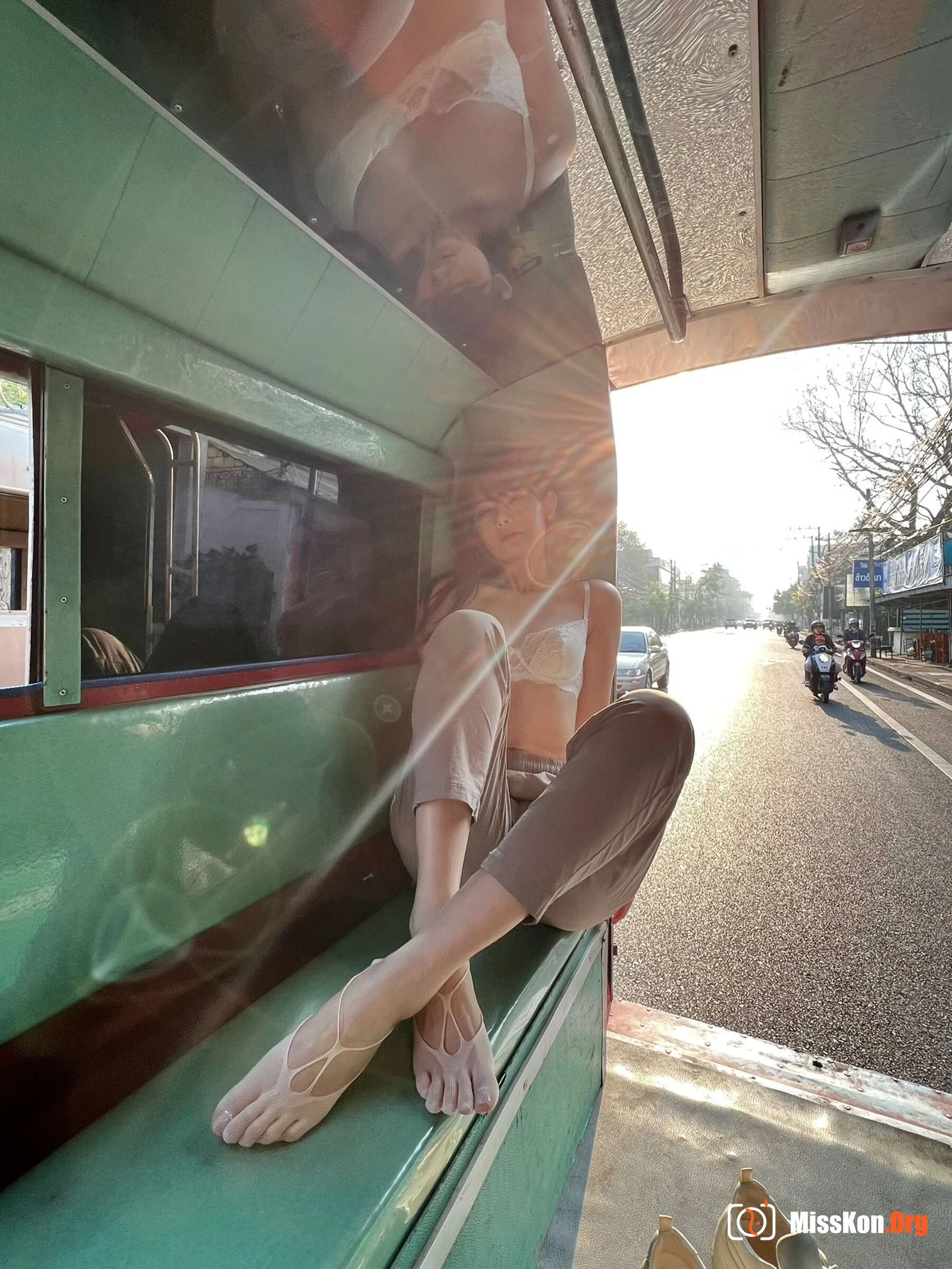 Ah Zhu: Tutu car - Photo 7