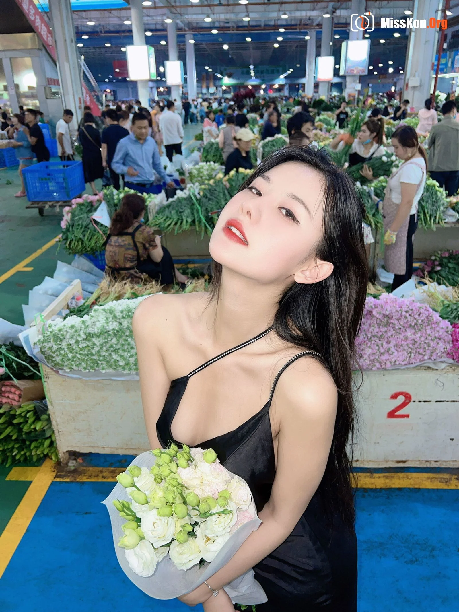 Ah Zhu: Vegetable Market - Photo 11