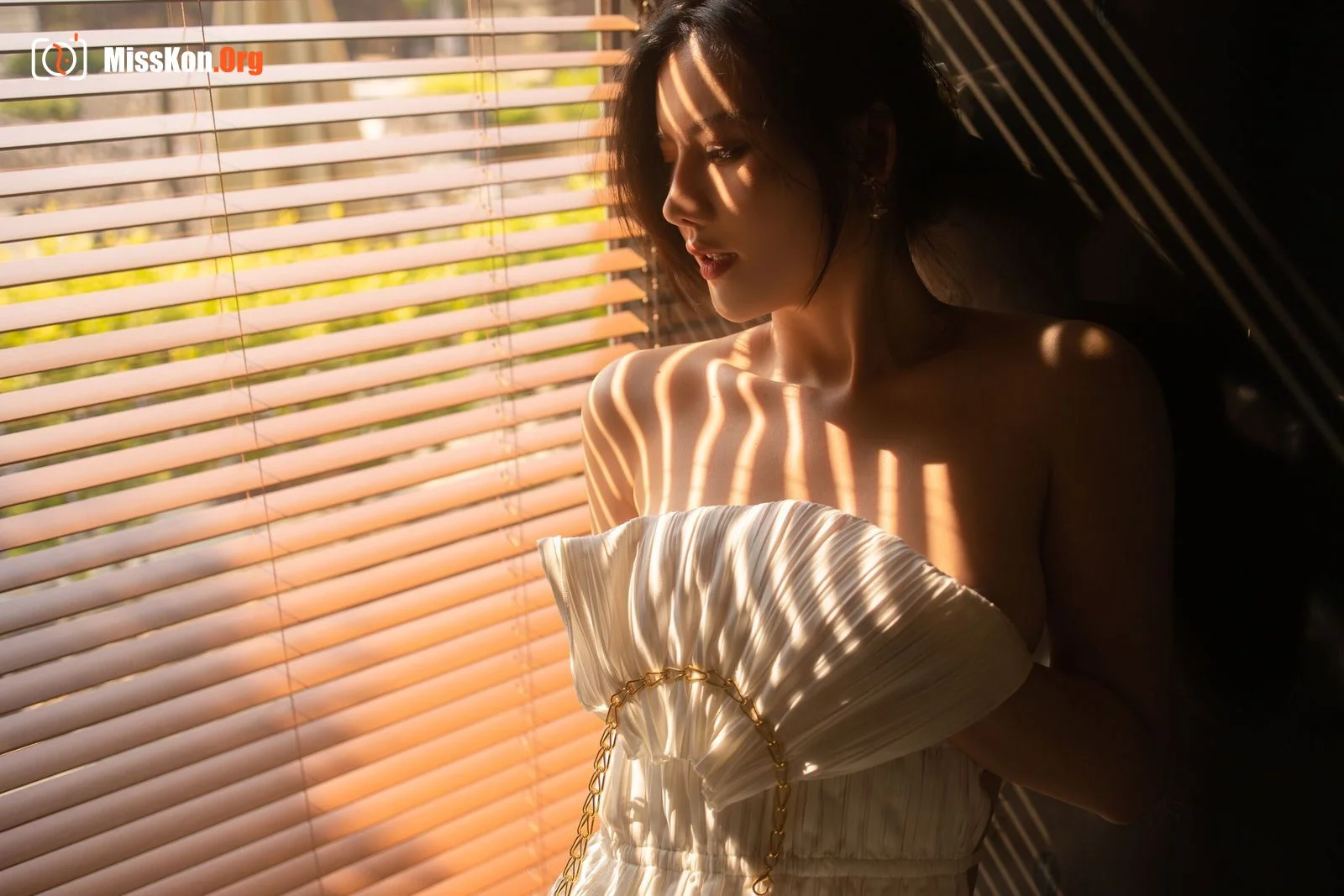 Ah Zhu: Warm afternoon sun - Photo 3