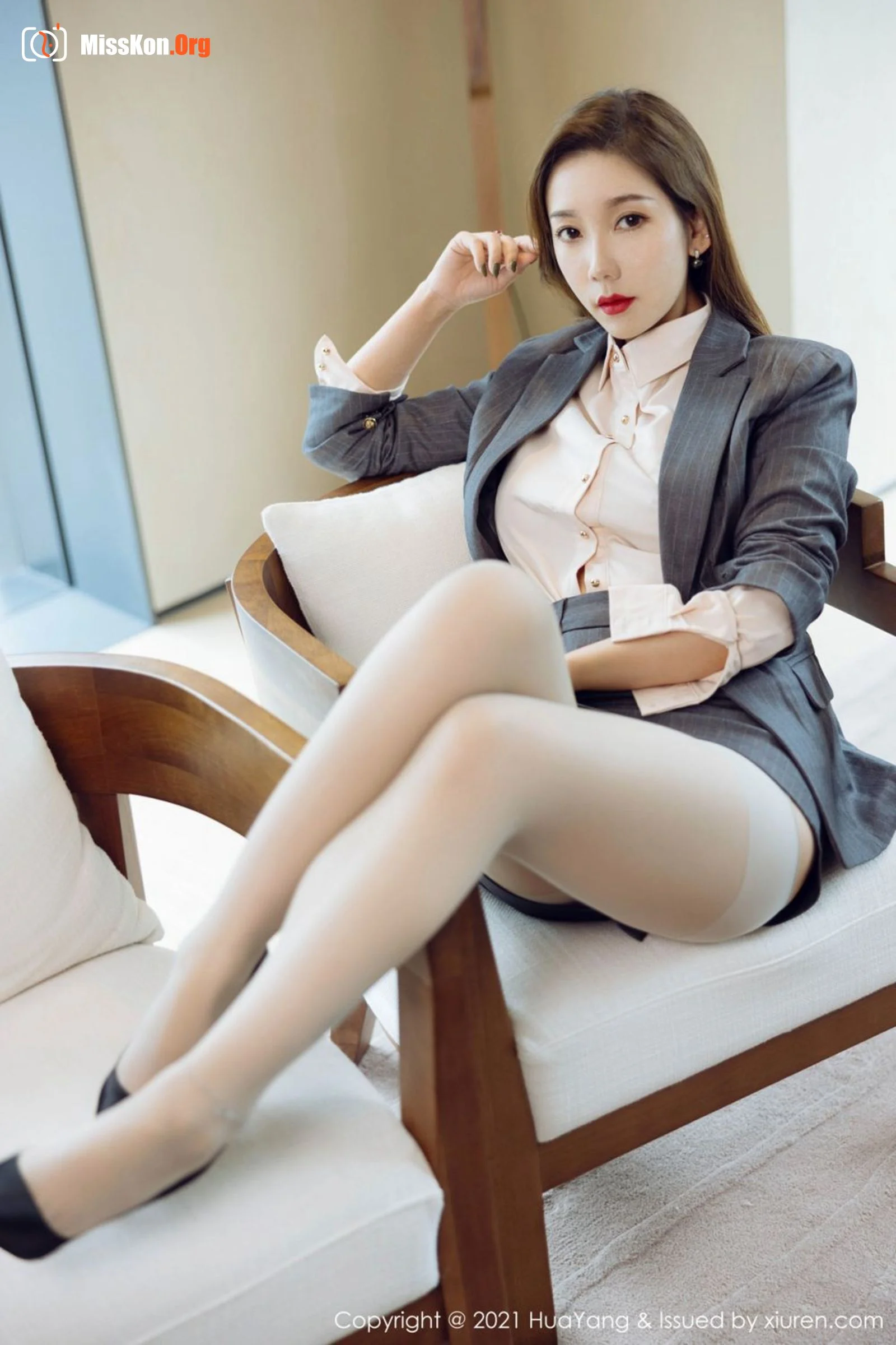 Ai Jingxiang - Photo 5