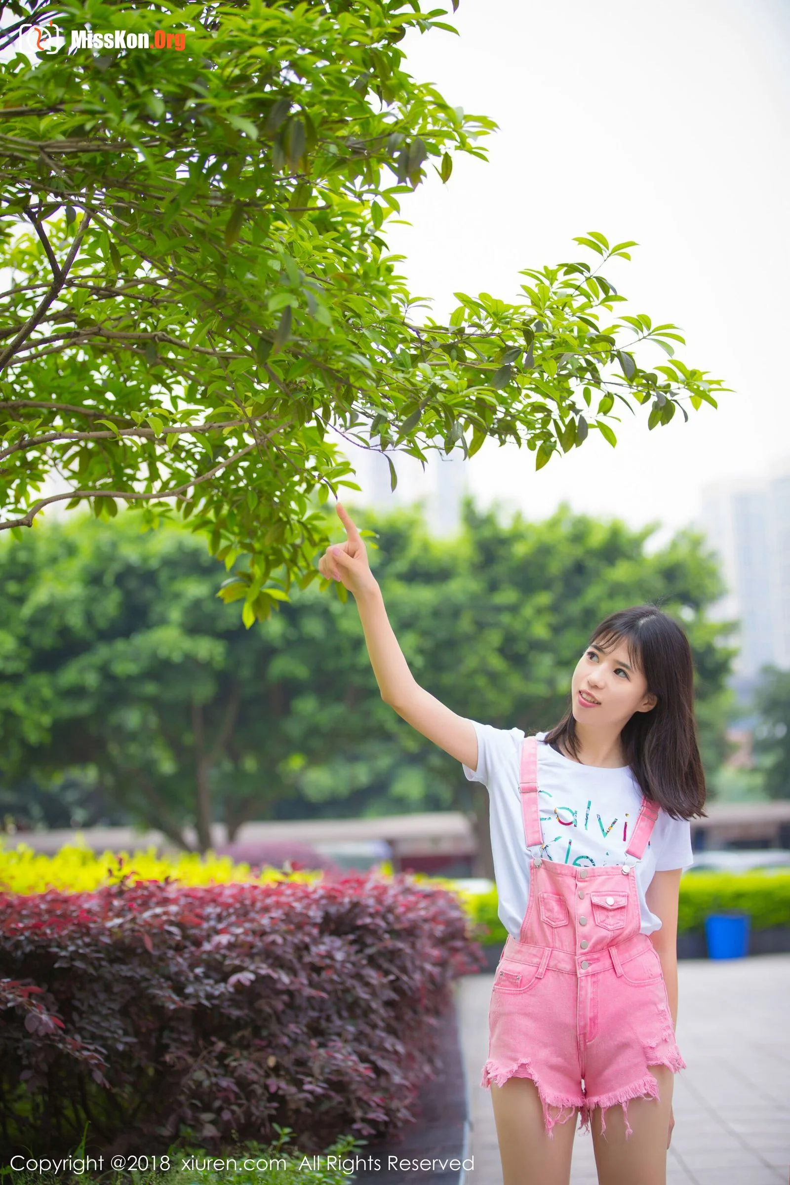 Ai Li Li - Photo 15
