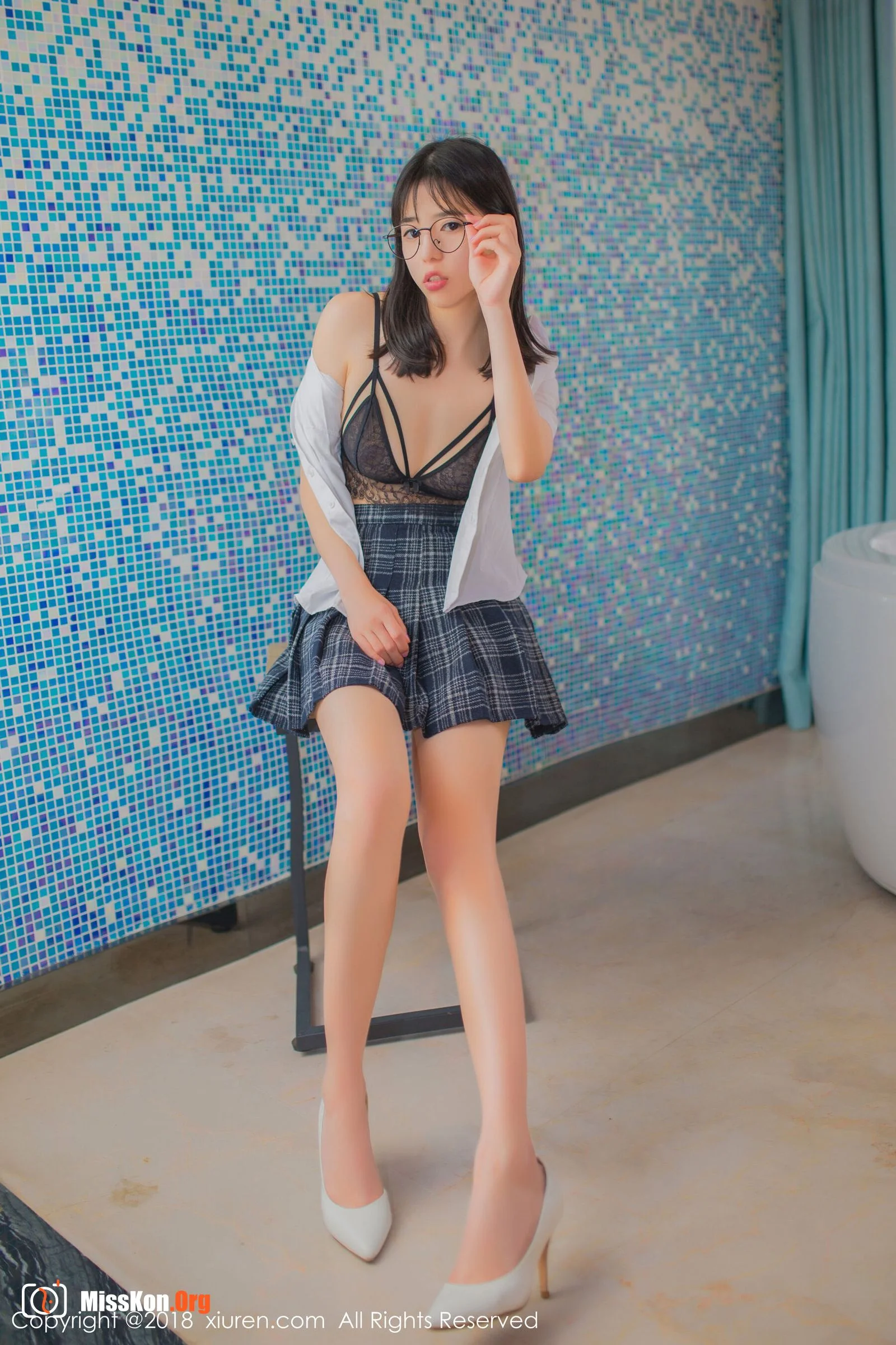 Ai Li Li - Photo 16