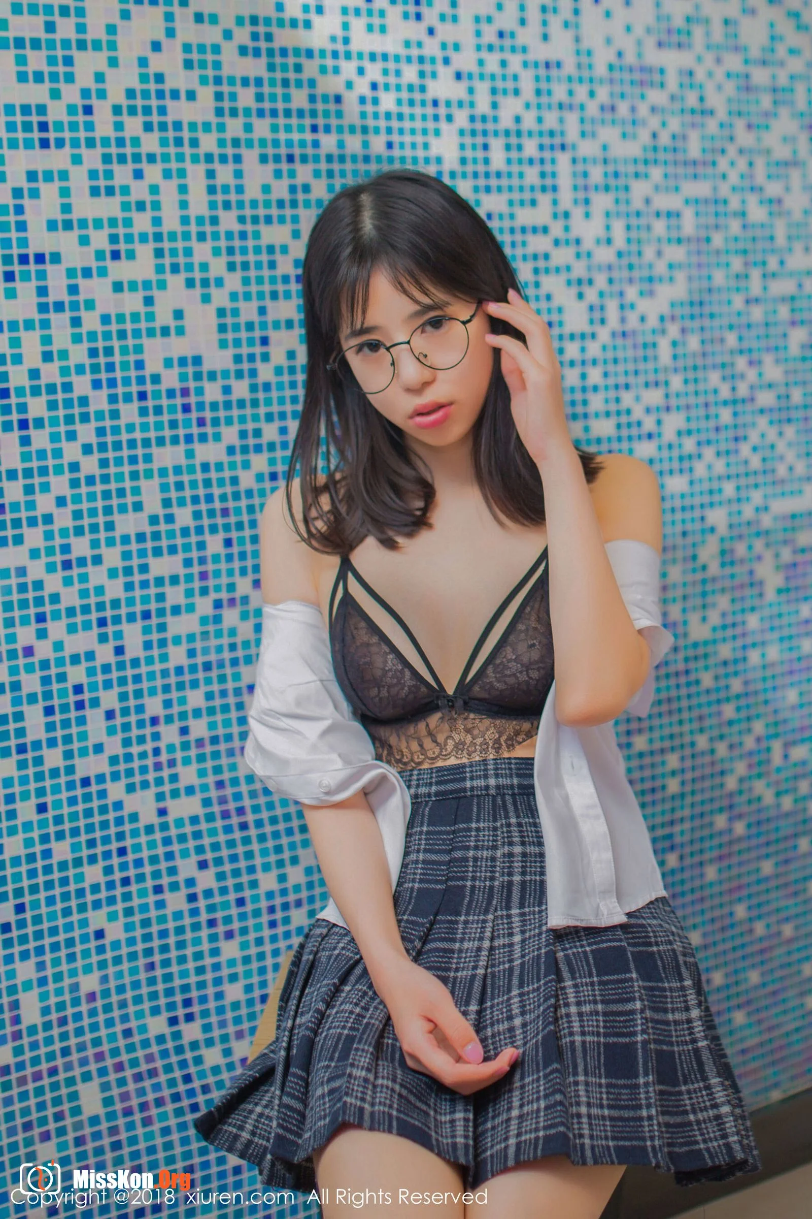 Ai Li Li - Photo 20