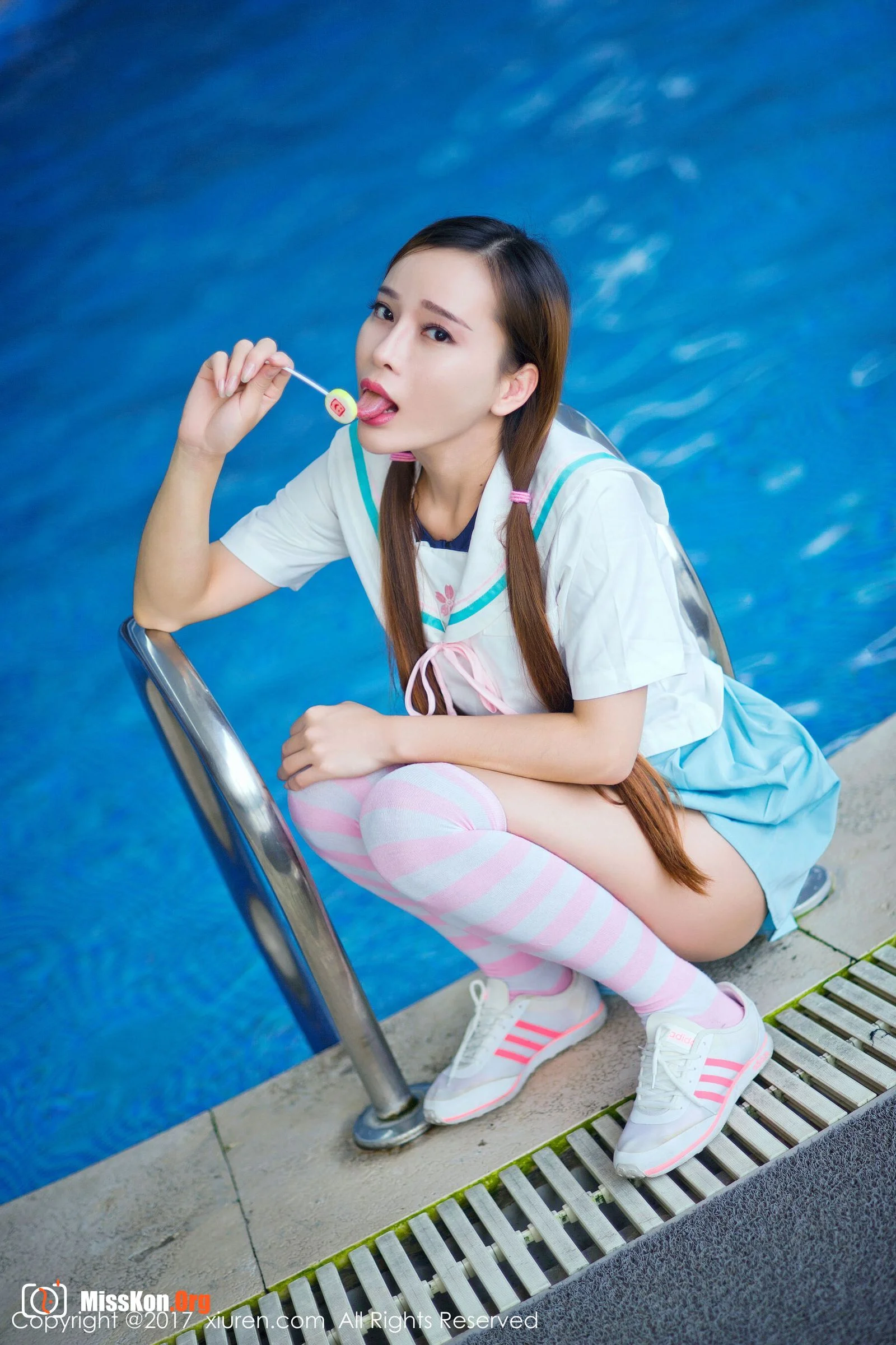 Ai Xiaoqing - Photo 3