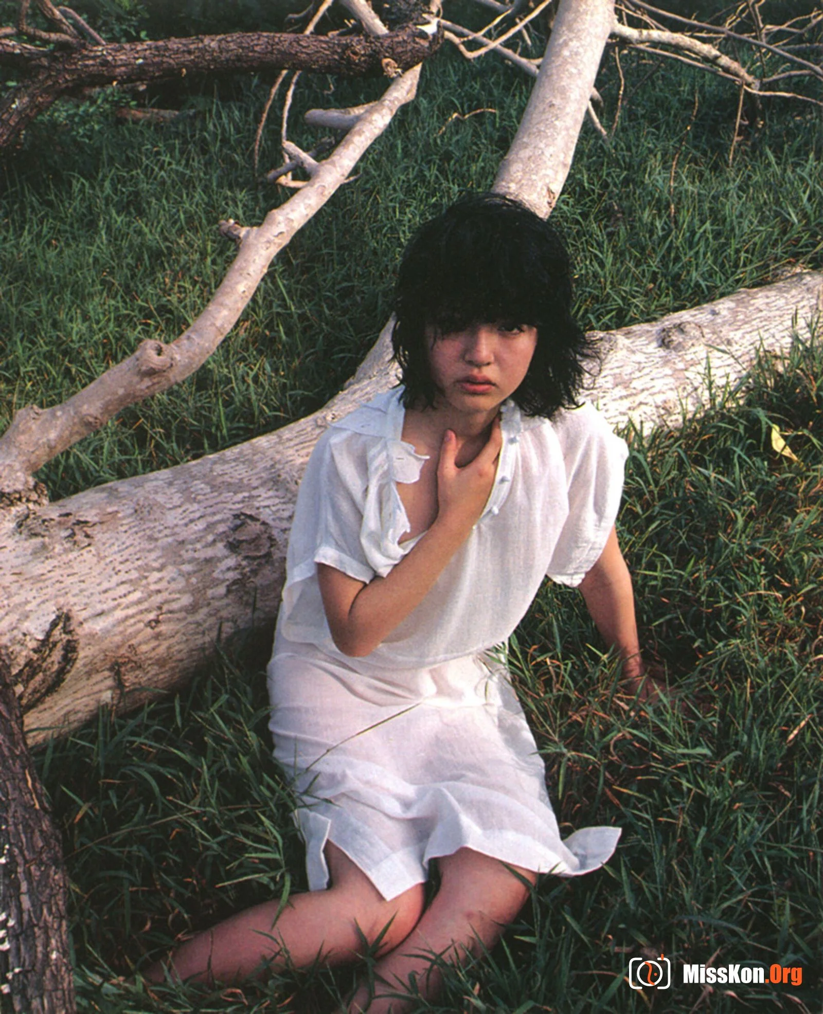 Akari Hamada: Laughing (Vol. 1982.5) - Photo 11