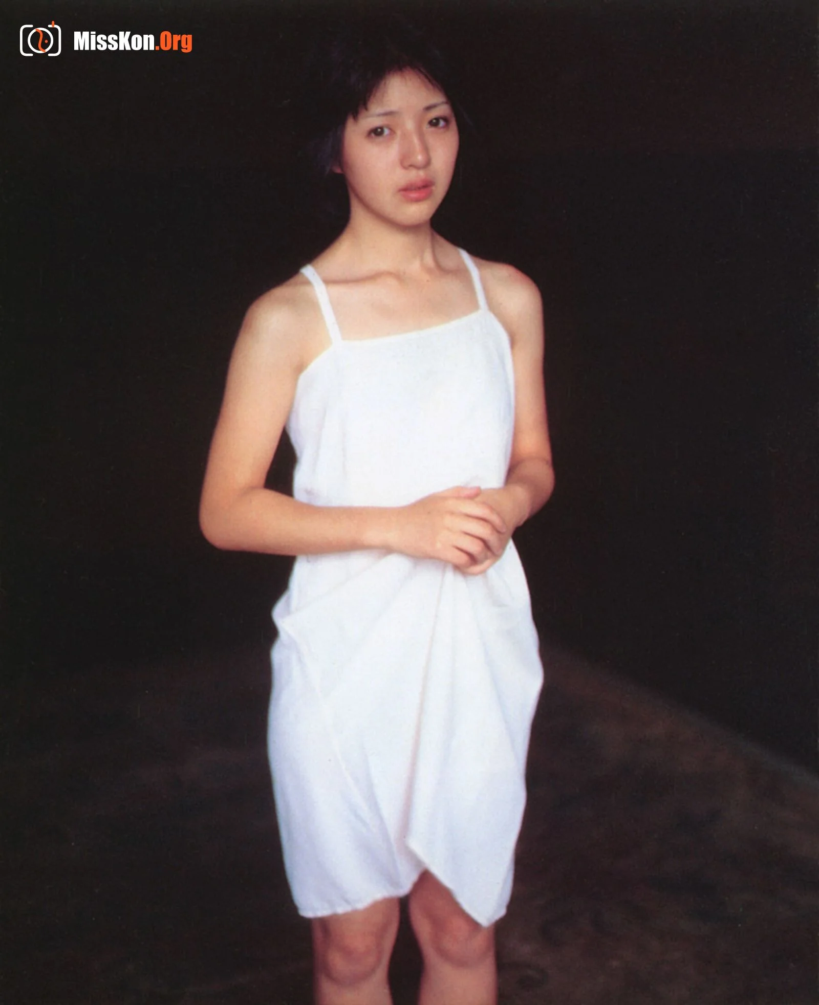 Akari Hamada: Laughing (Vol. 1982.5) - Photo 8