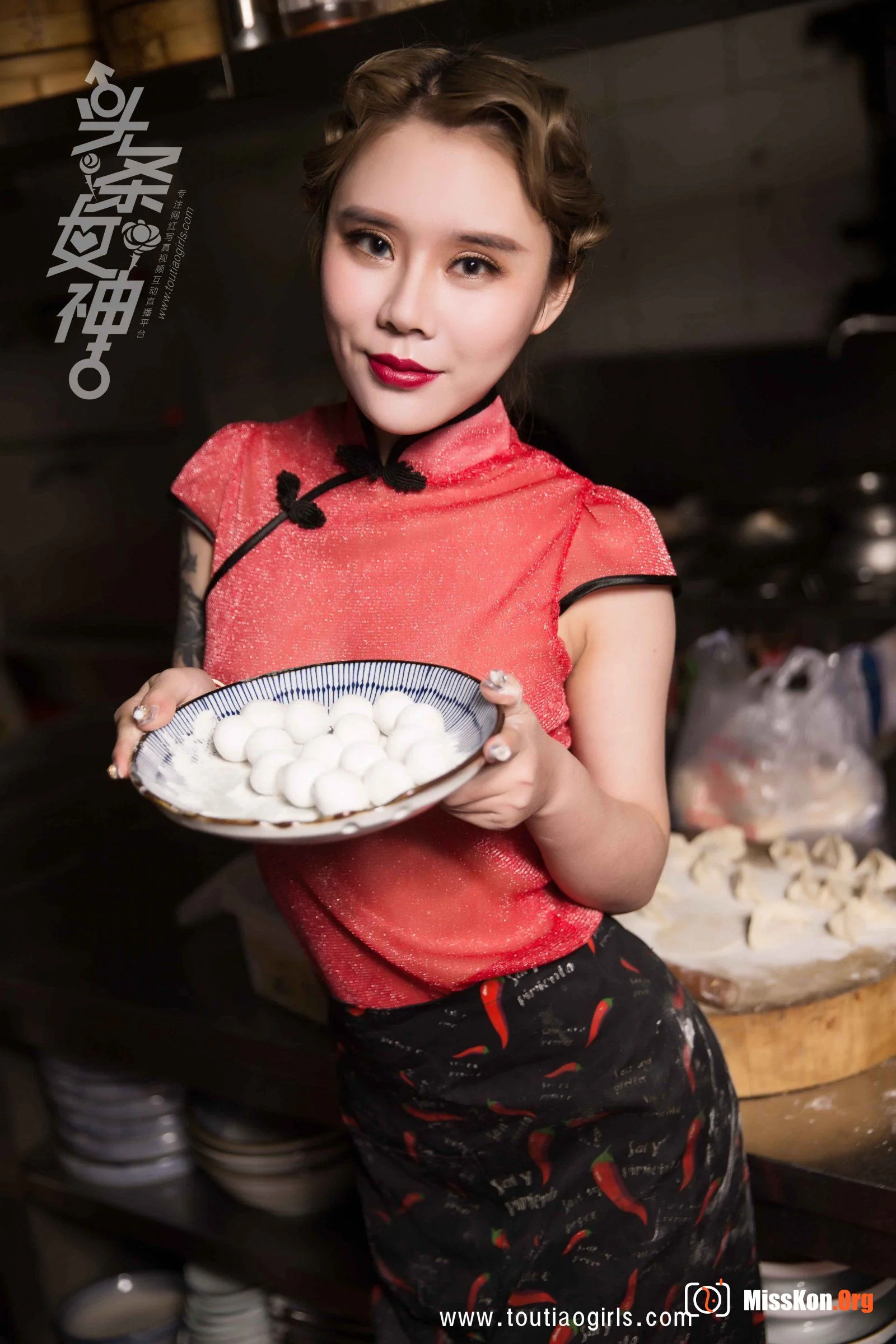 Alyssa: Making dumplings for Chinese New Year and eating Lantern Festival - Photo 5