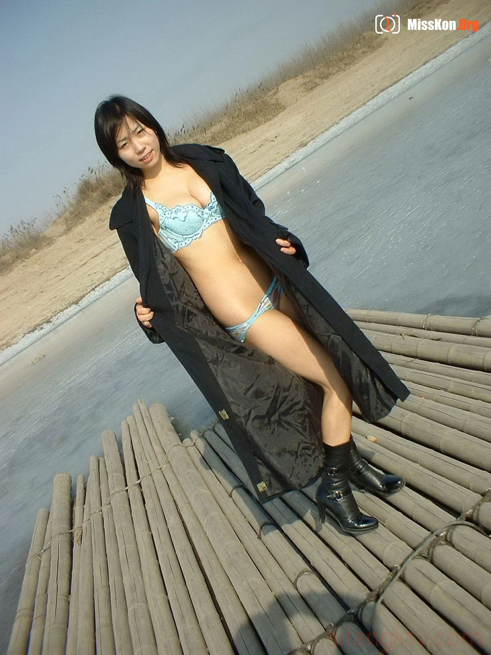 Amateur indecent photos leaked - Photo 8