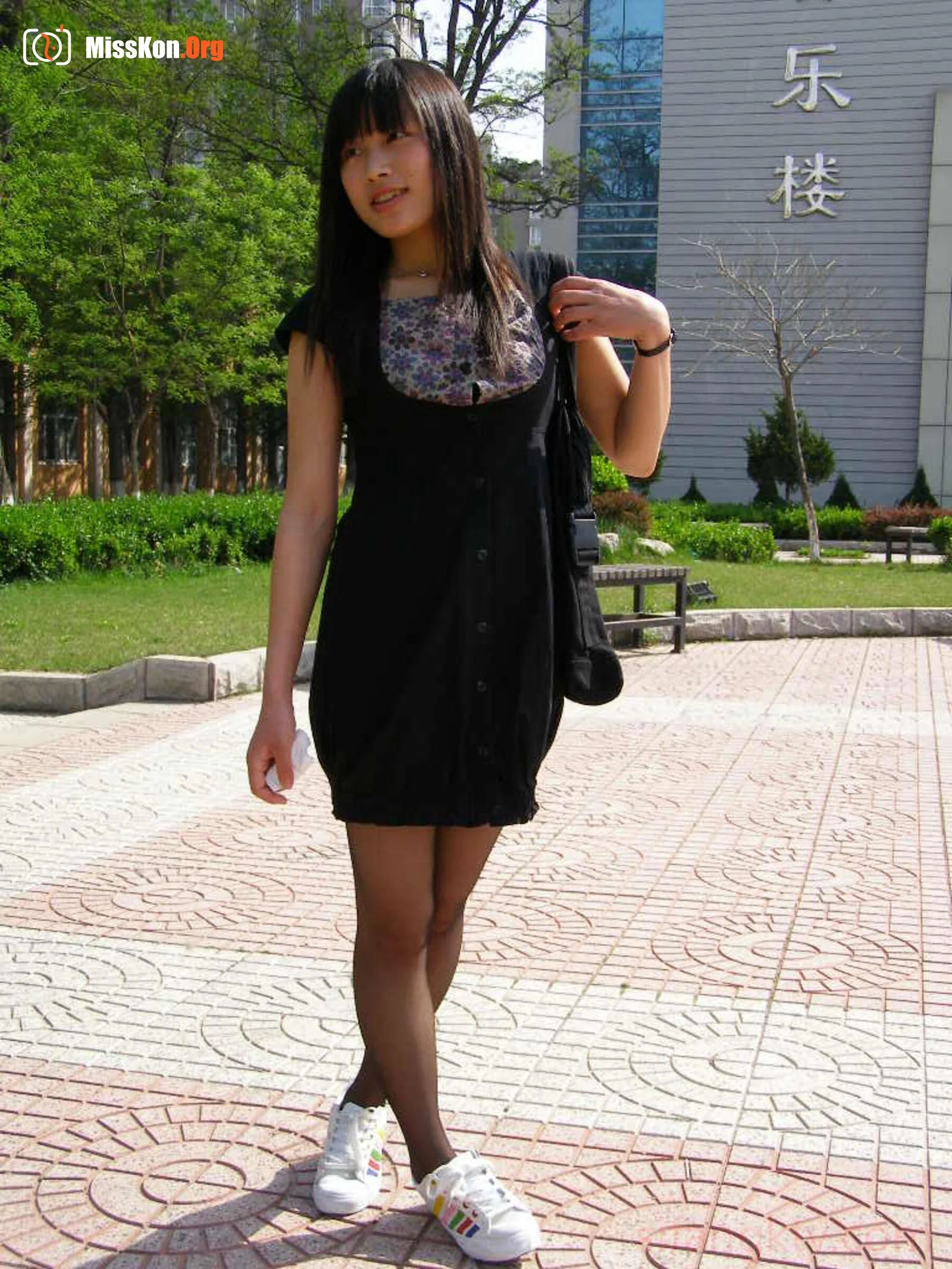 Amateur indecent photos leaked - Photo 3