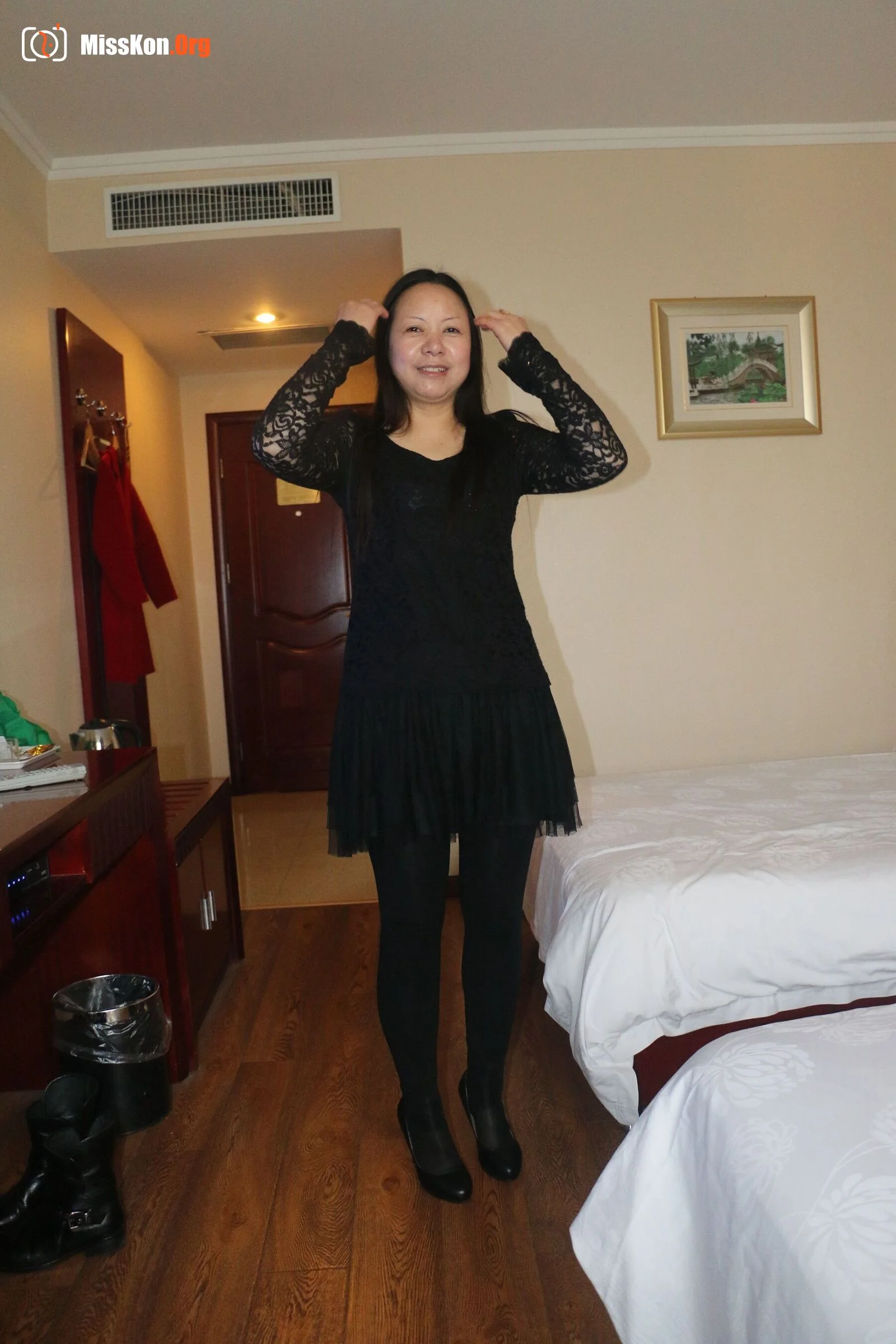 Amateur wife Wang Li's large-scale private photo shoot - Photo 2