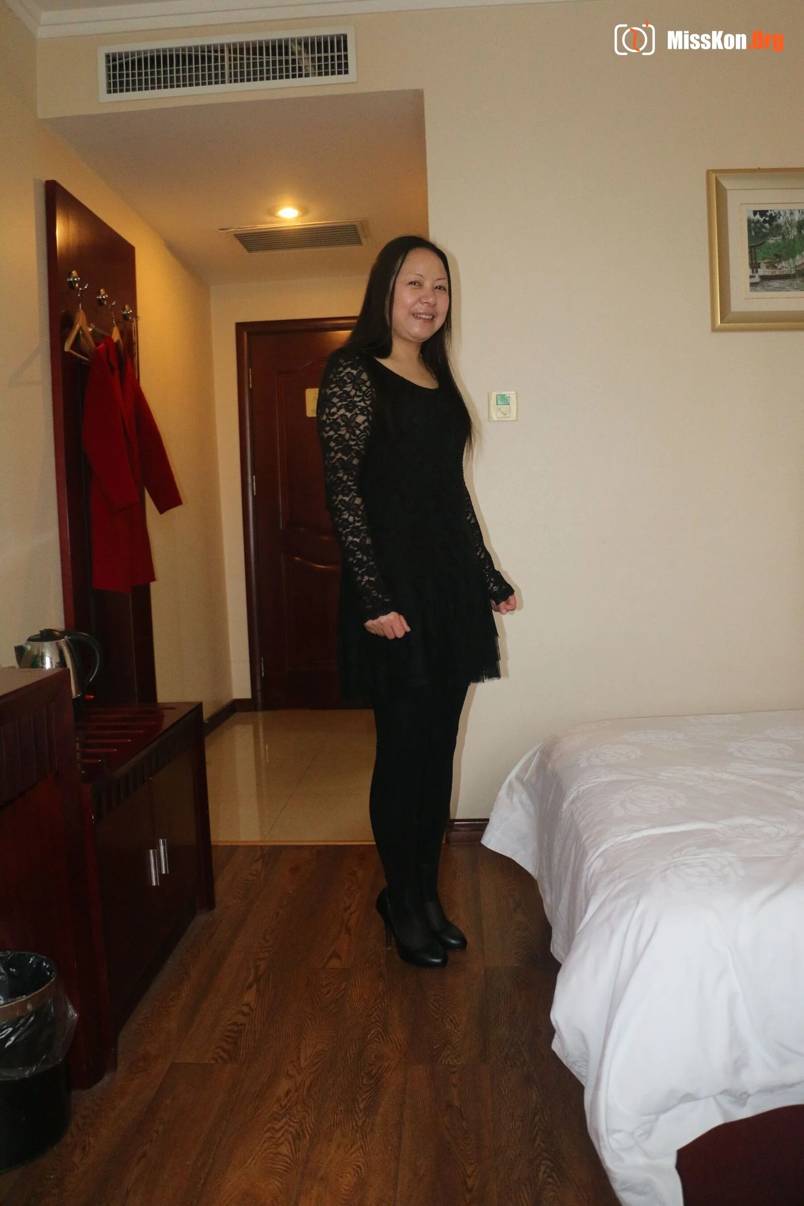 Amateur wife Wang Li's large-scale private photo shoot - Photo 4