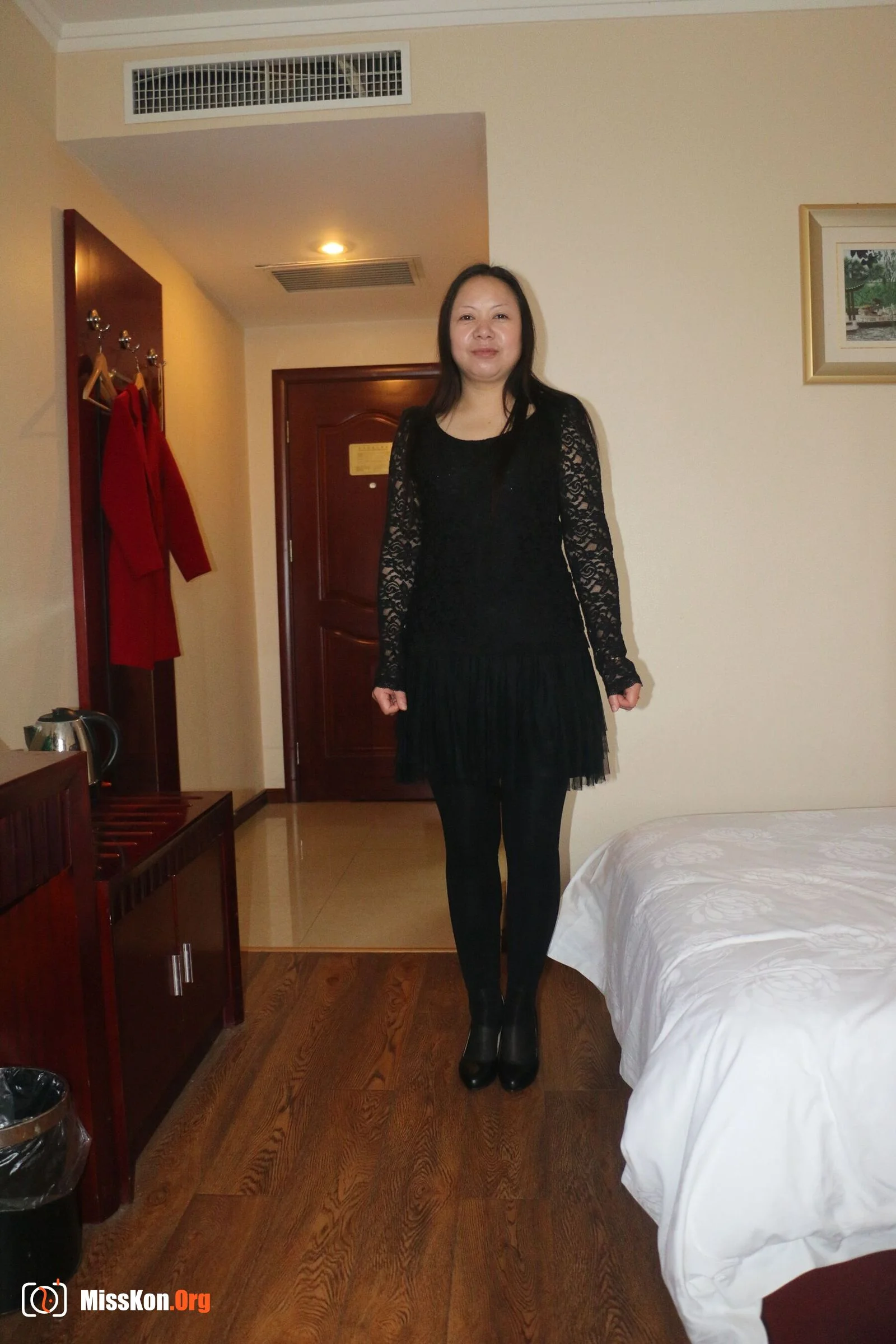 Amateur wife Wang Li's large-scale private photo shoot - Photo 5