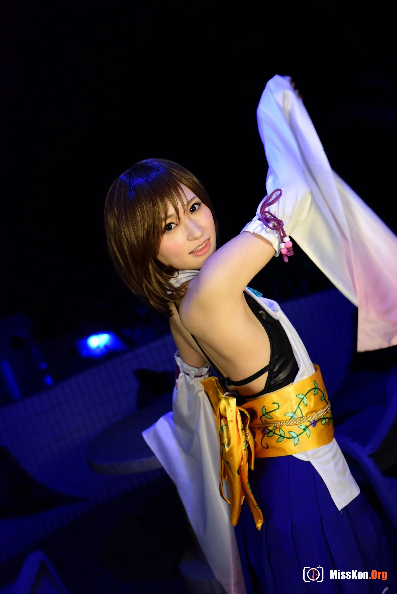 Amatsuka Moe: FFX Summoner - Photo 10