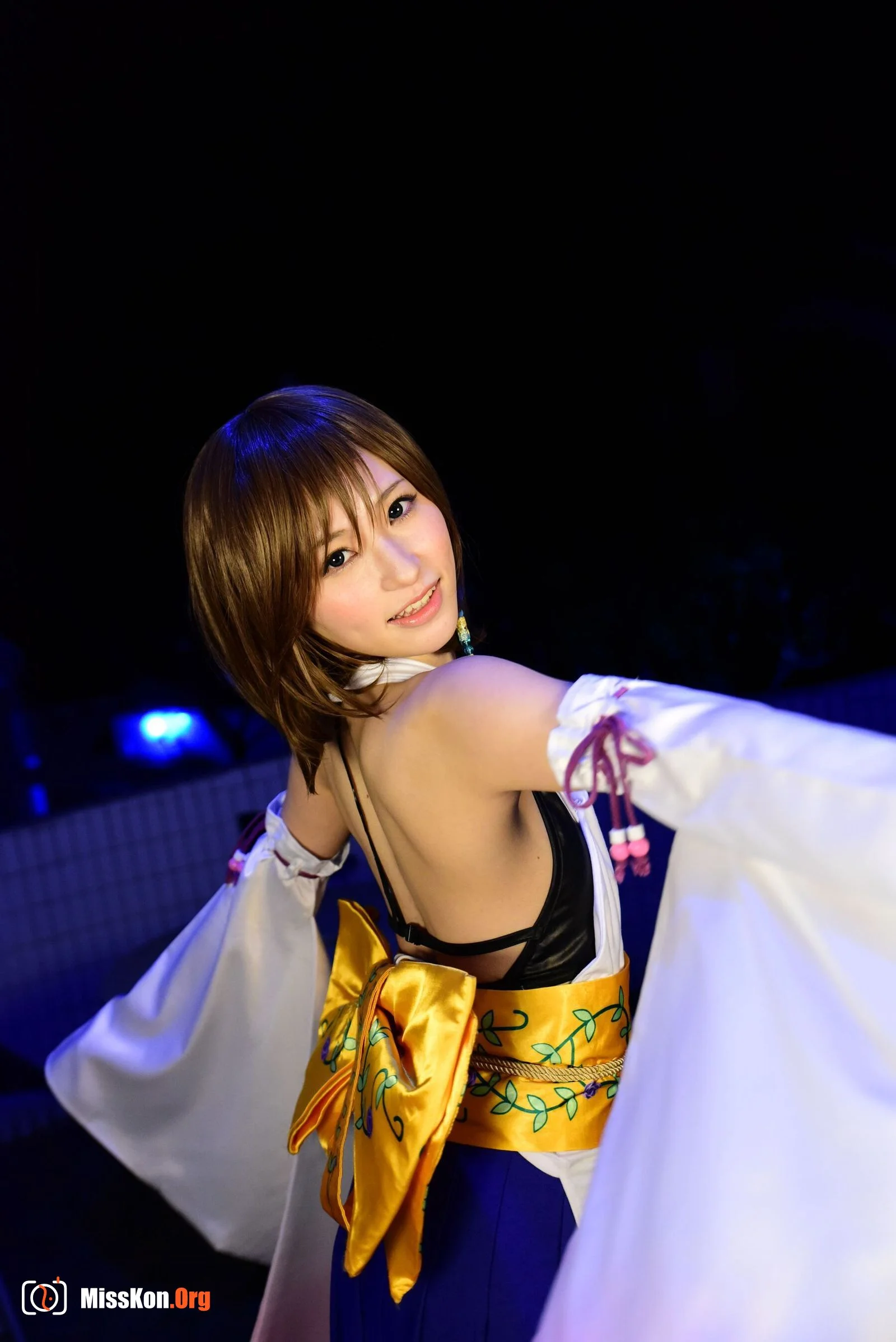 Amatsuka Moe: FFX Summoner - Photo 13