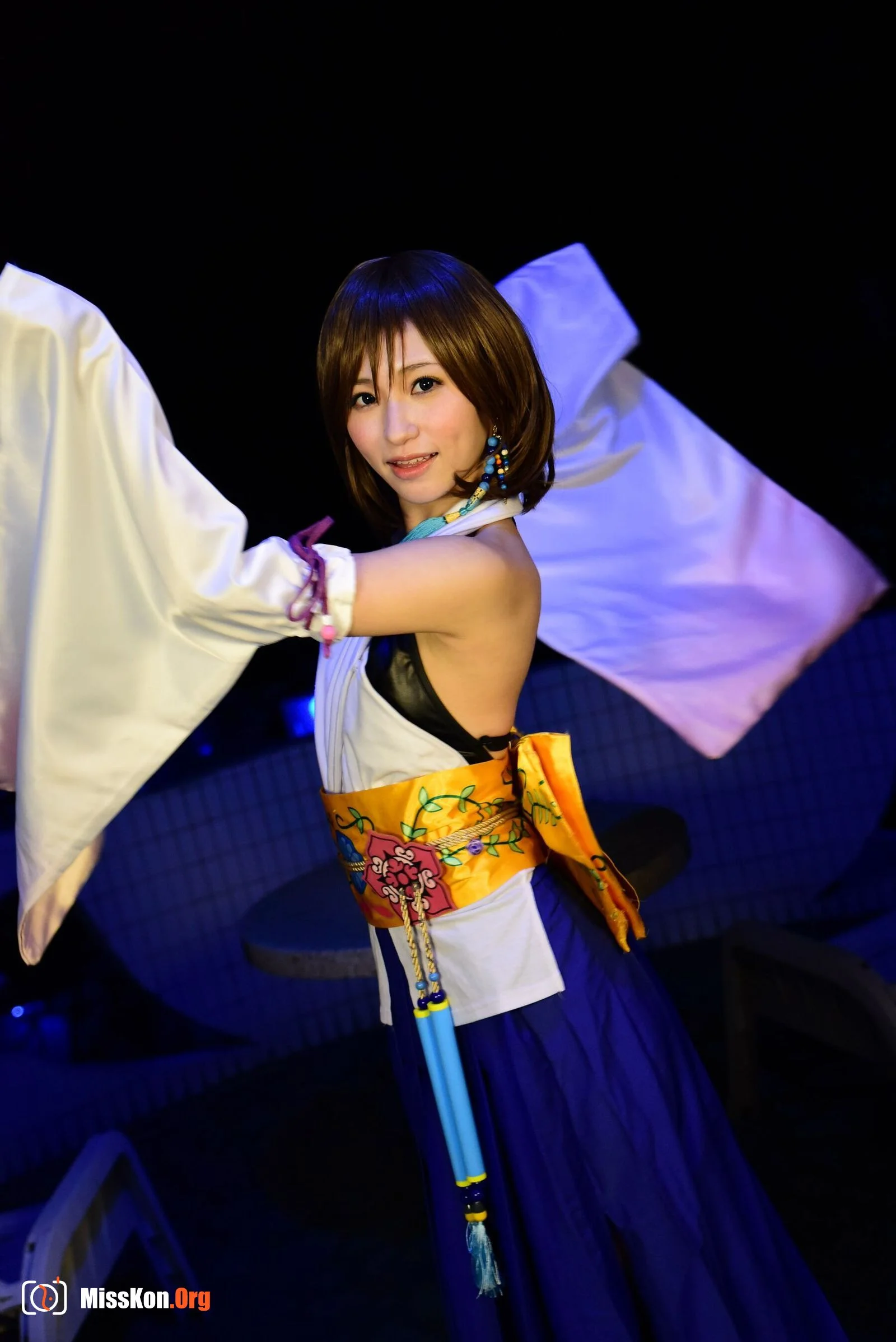 Amatsuka Moe: FFX Summoner - Photo 4