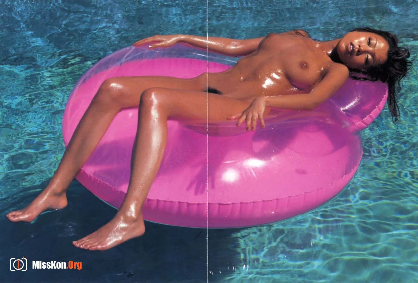 Ami Ayukawa: Accidents TOKYO (Vol. 2000.12) - Photo 4