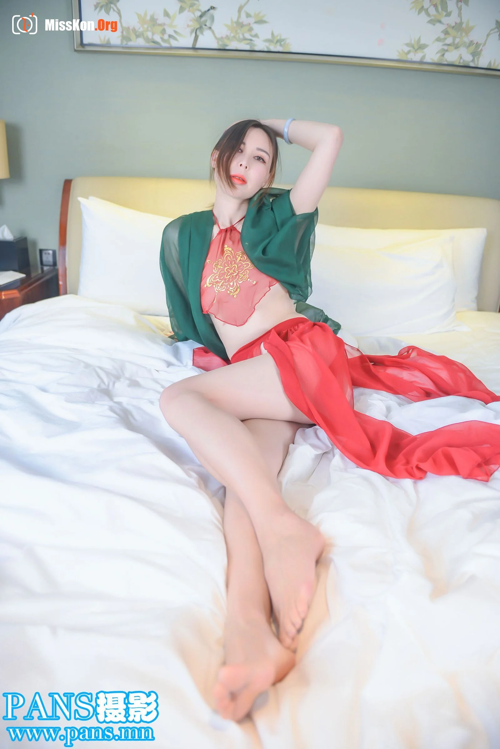 Amy - Photo 2