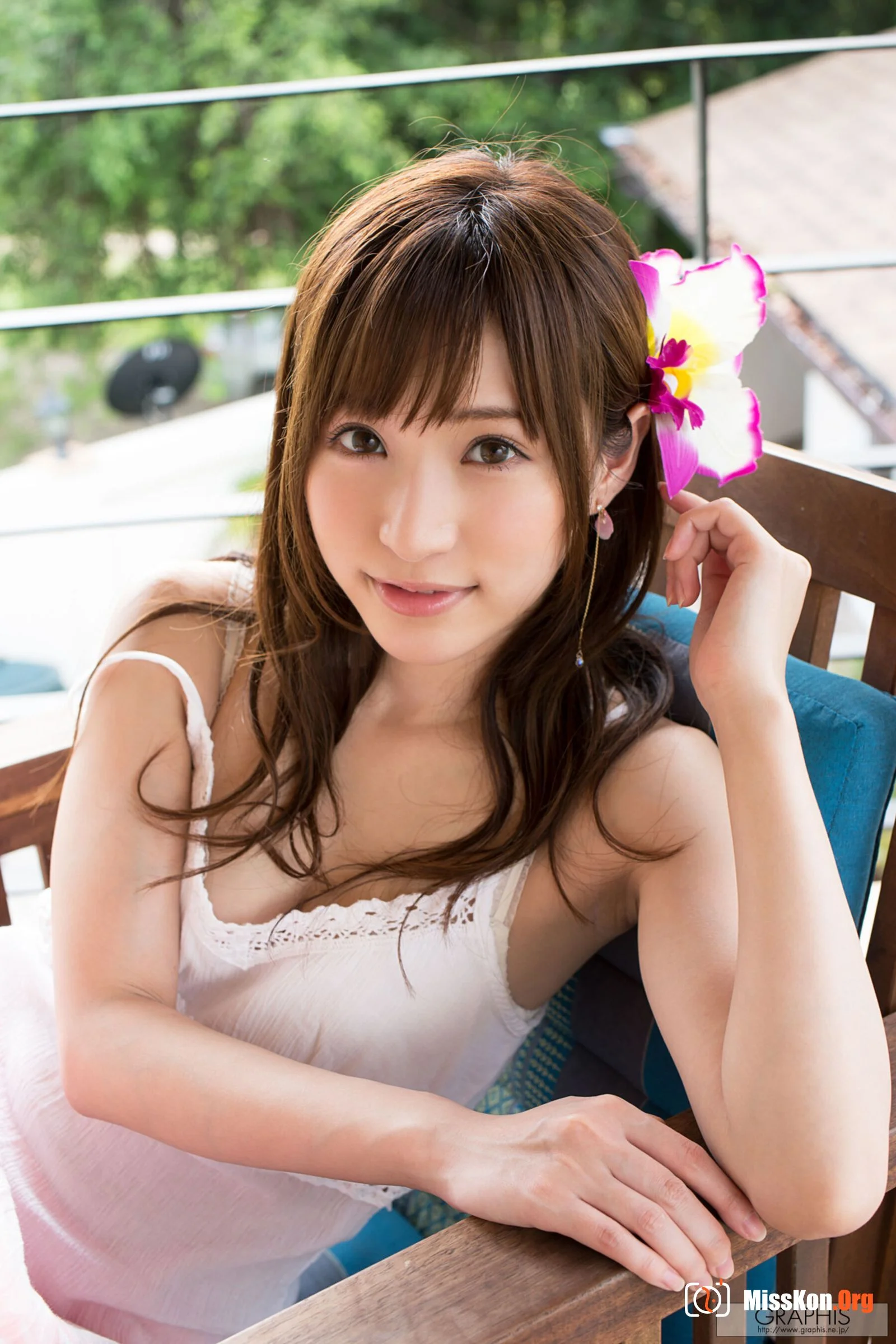 Angel Moe: Tropical Summer! - Photo 14