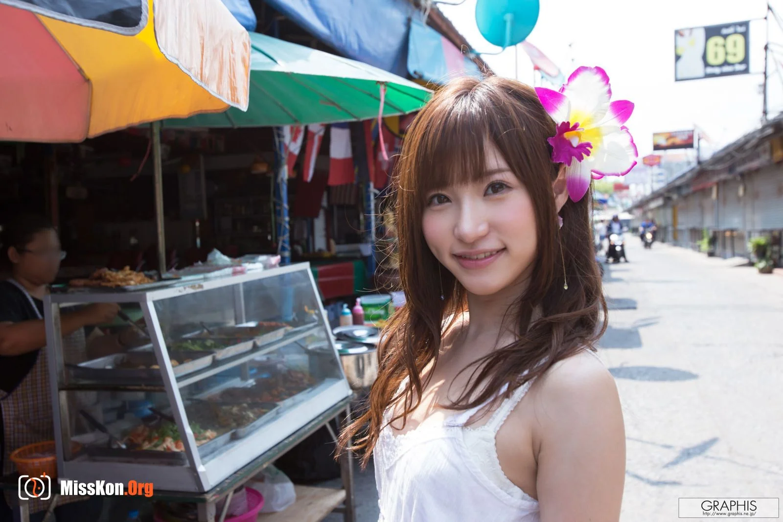Angel Moe: Tropical Summer! - Photo 4