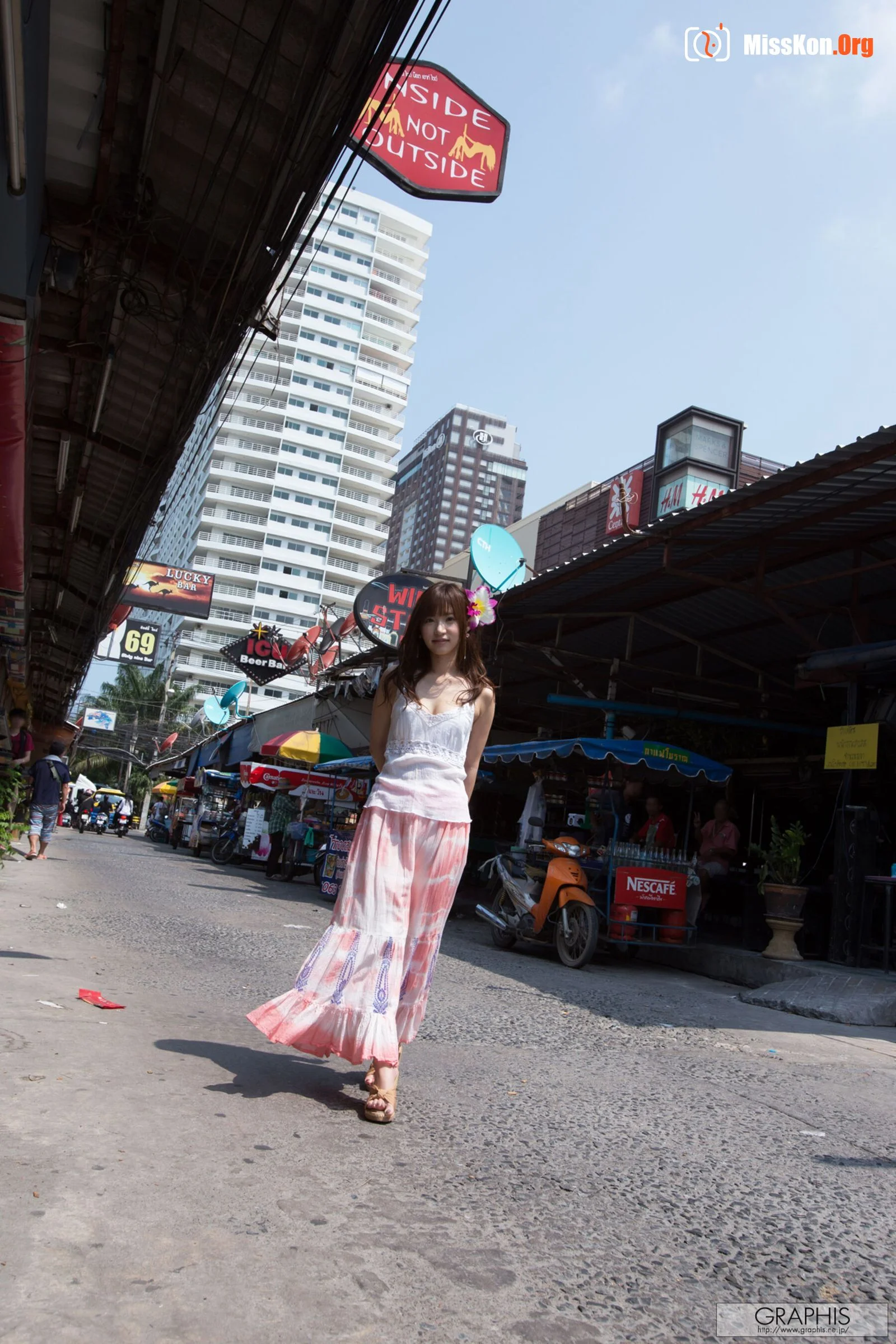 Angel Moe: Tropical Summer! - Photo 8