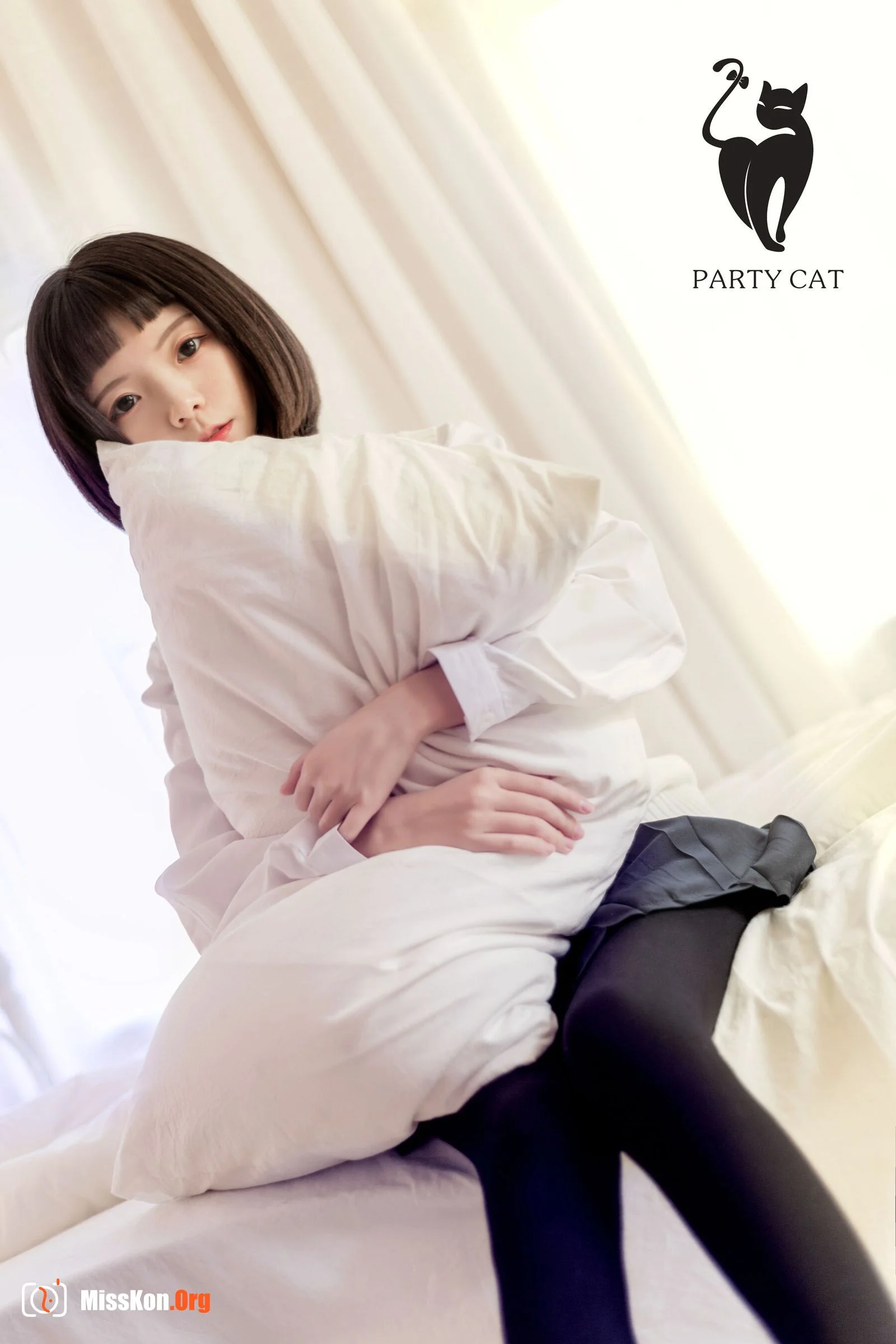 Angela - Photo 25