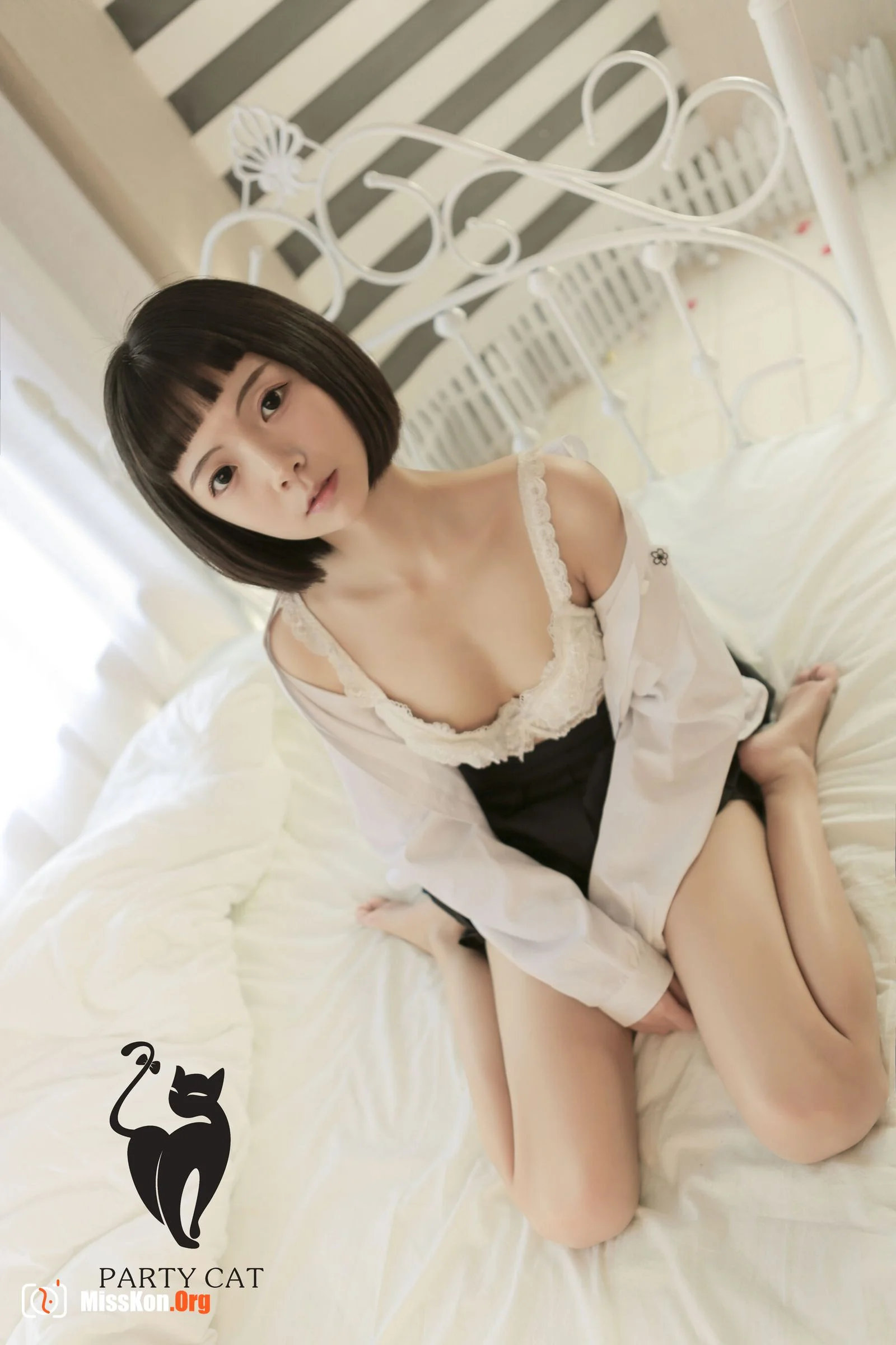 Angela - Photo 31