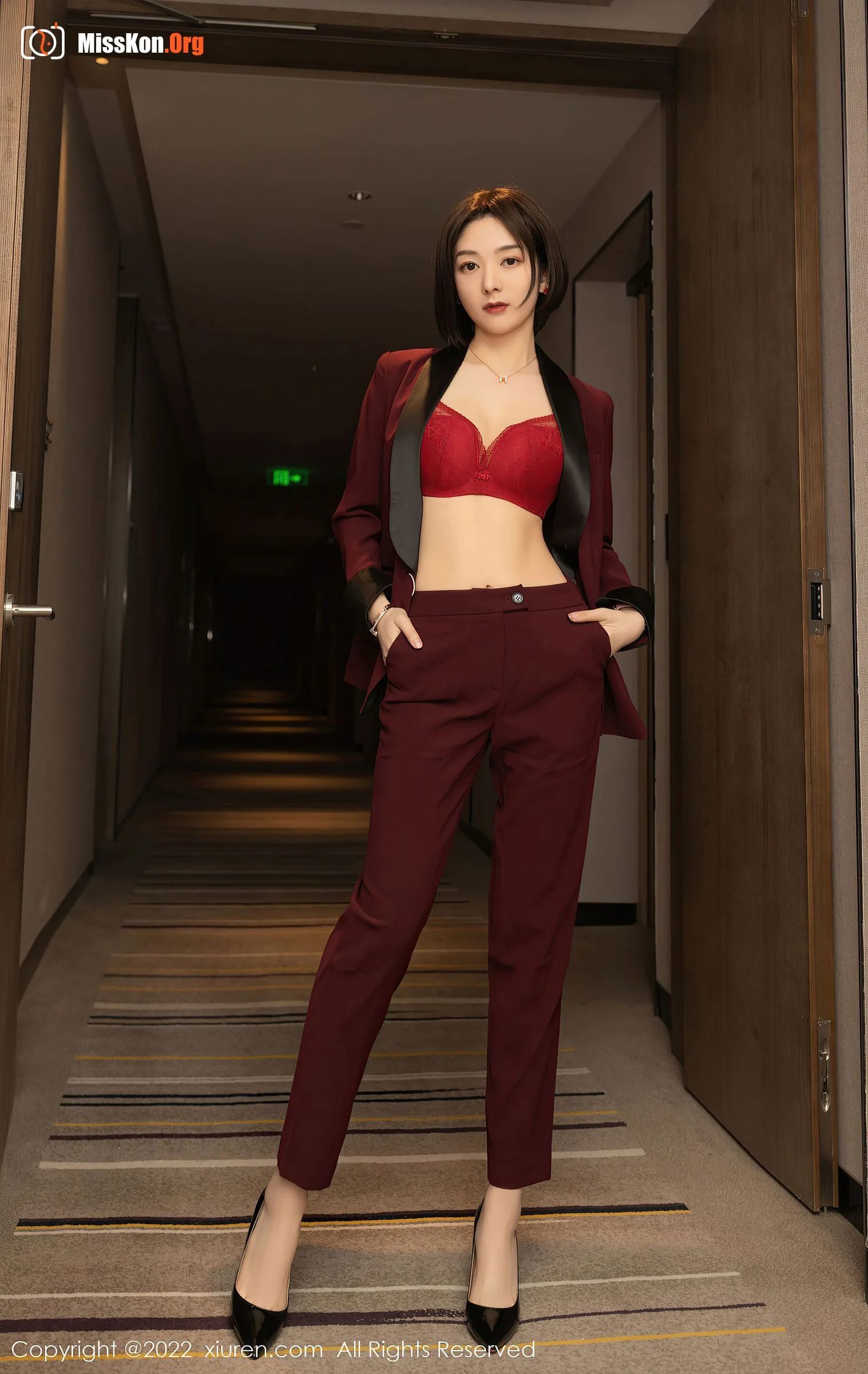 Angela00 - Photo 10