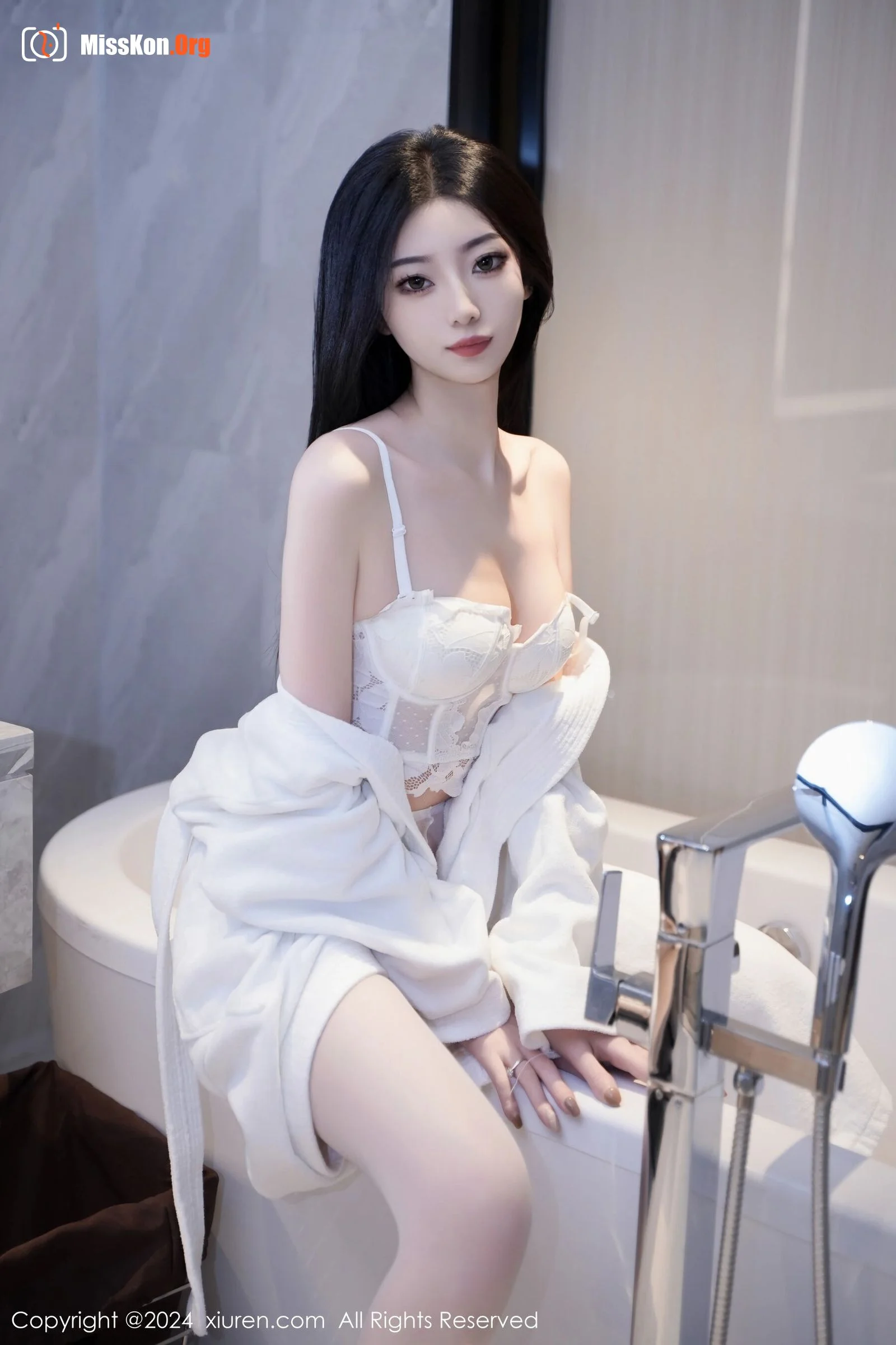 Angie Yee - Photo 27