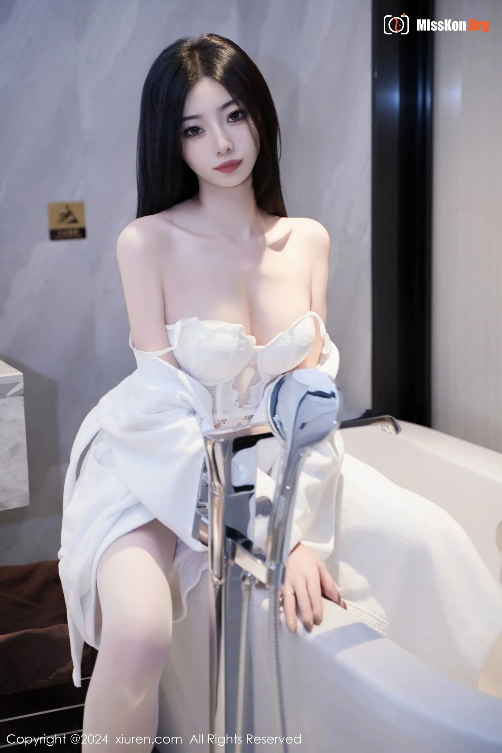 Angie Yee - Photo 29