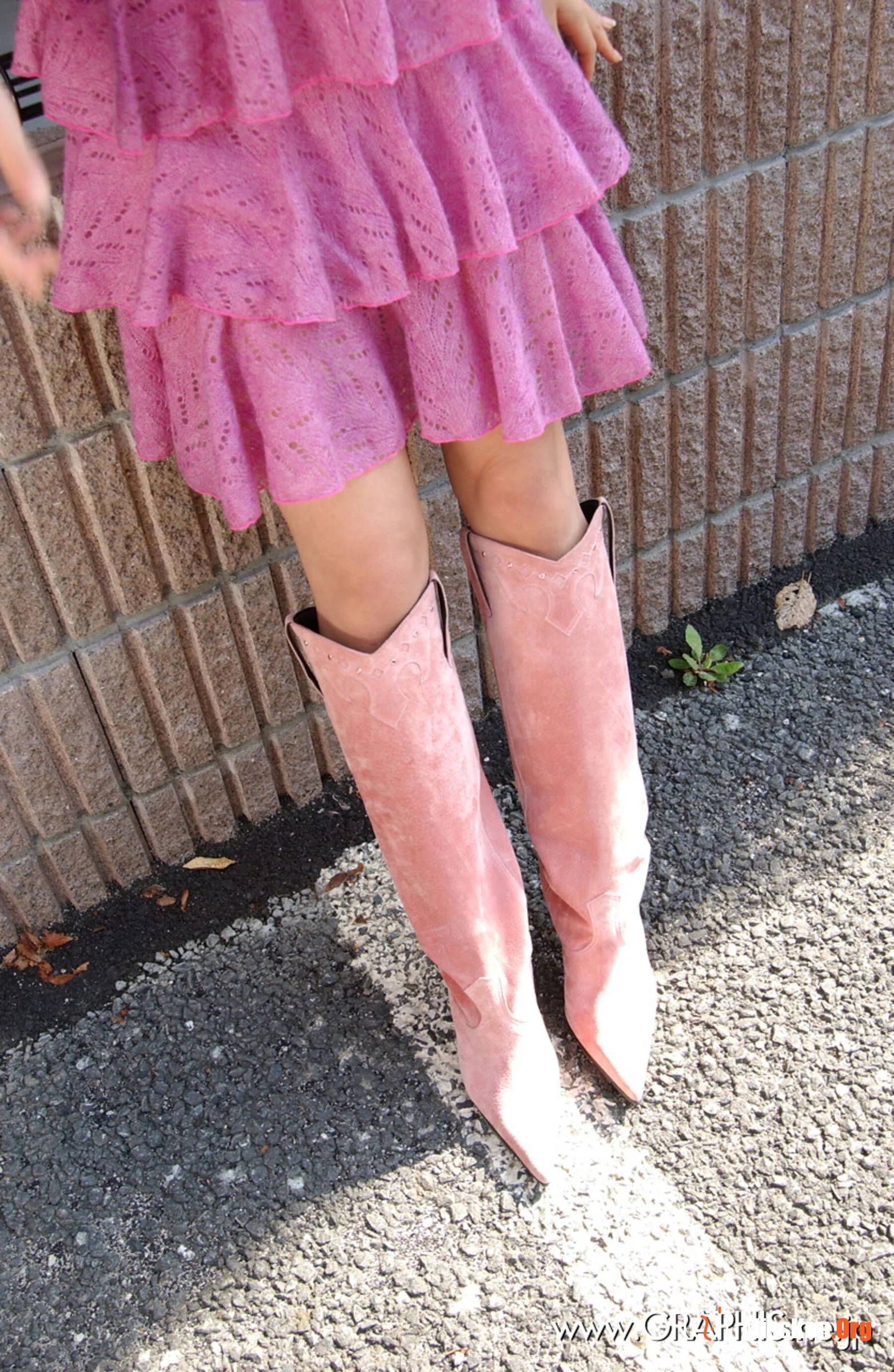 Anna Kamisaki: Feeling shy (2006-01-06) - Photo 12