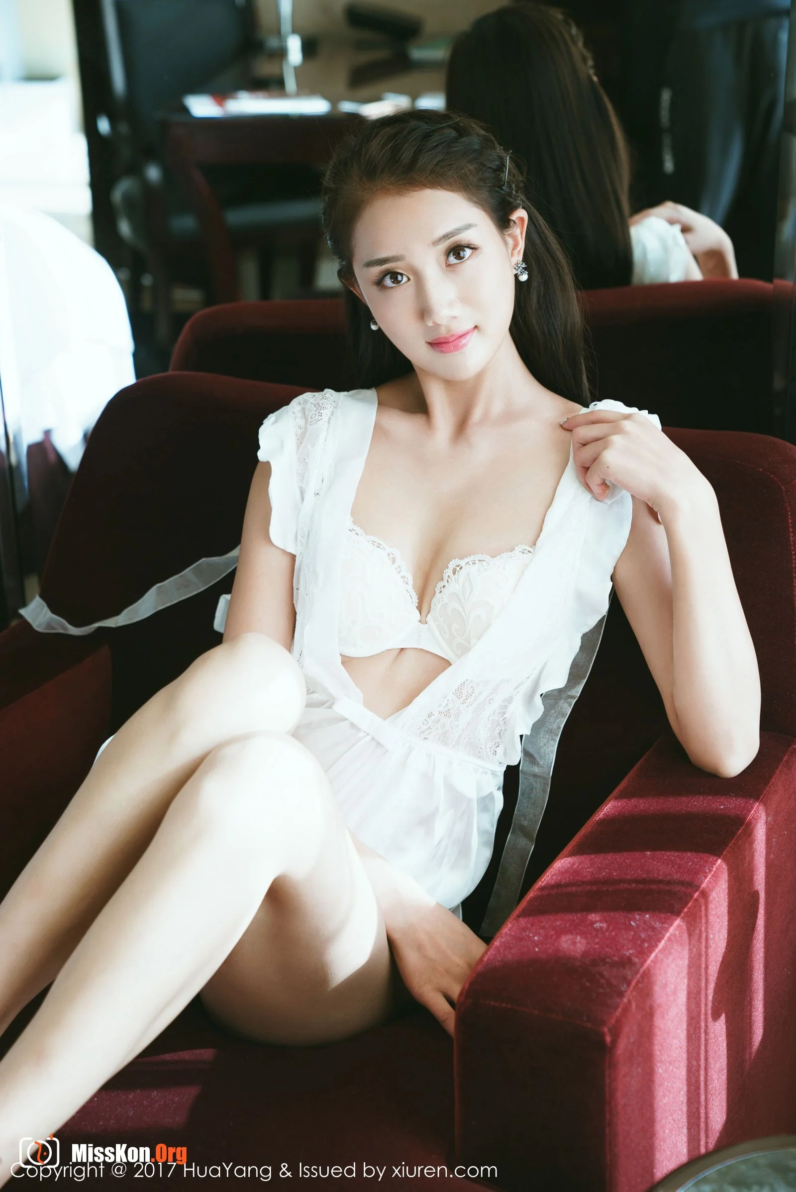 Anne - Photo 3