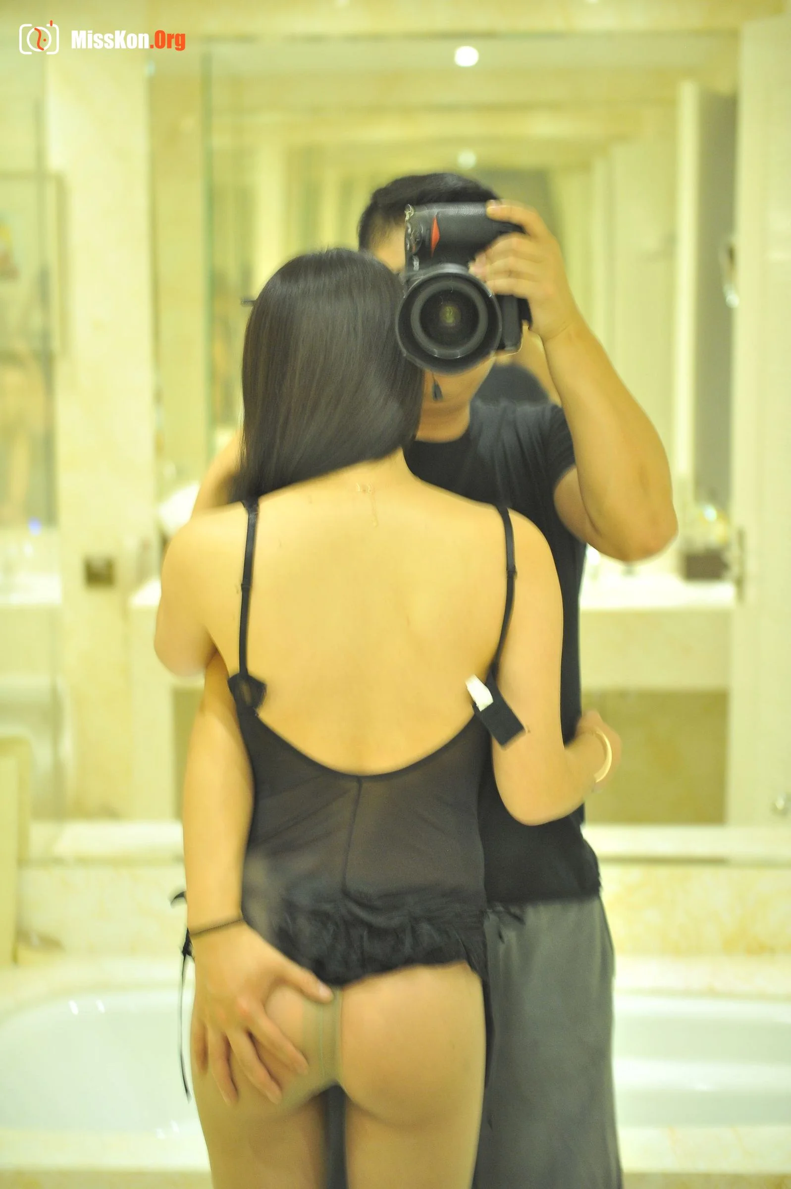 Anonymous - Photo 113