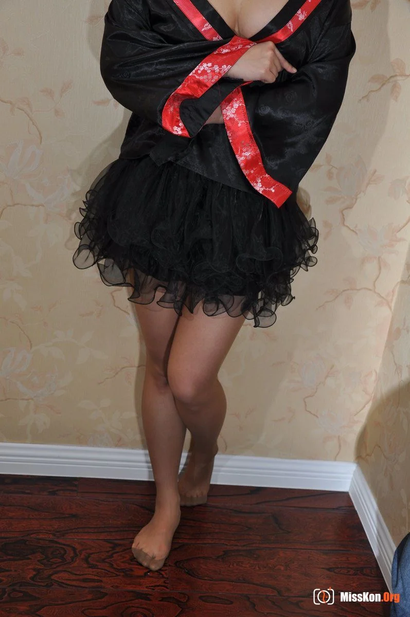 Anonymous - Photo 322