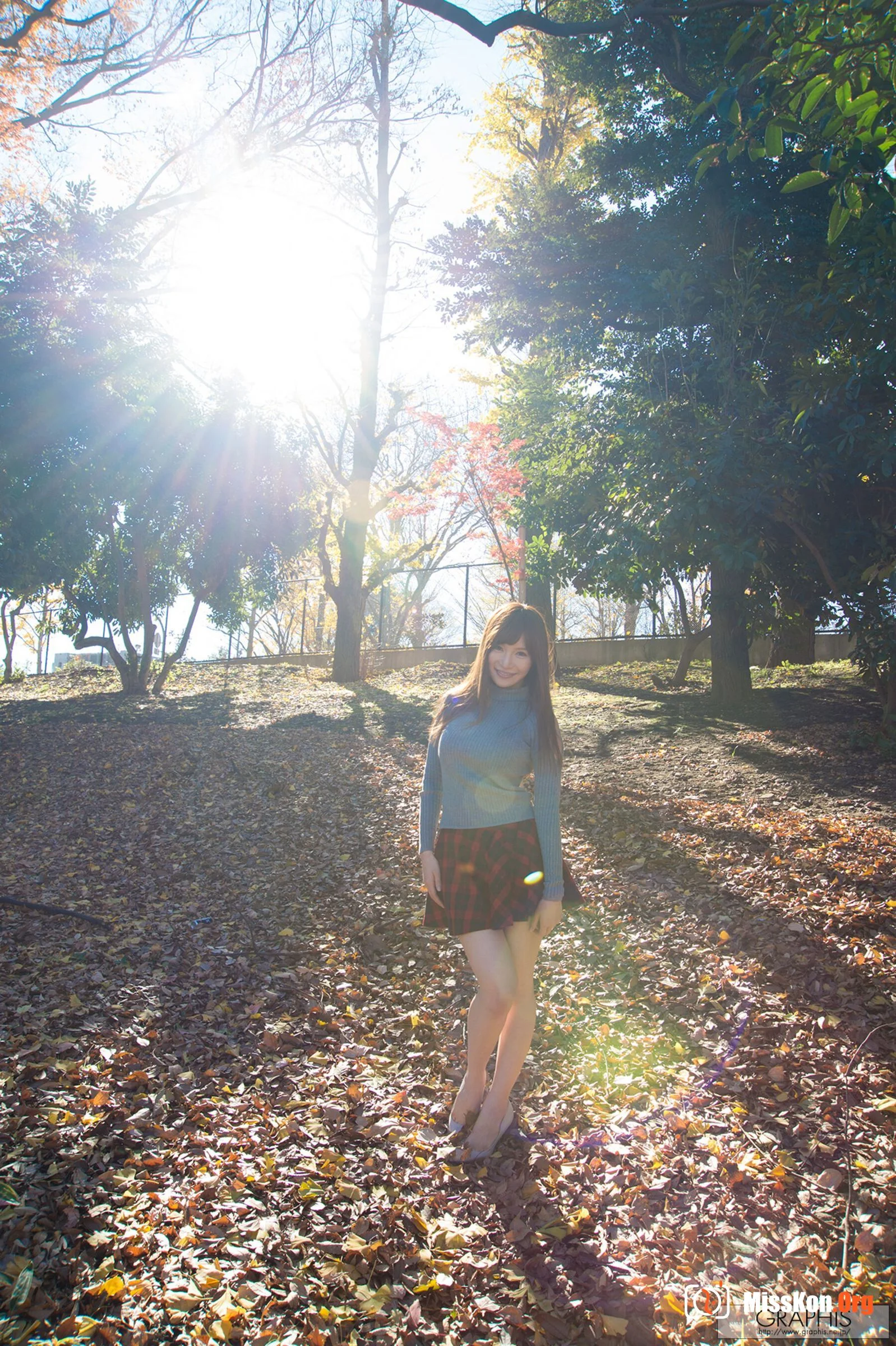 Aoi: Float On (2016-02-05) - Photo 2