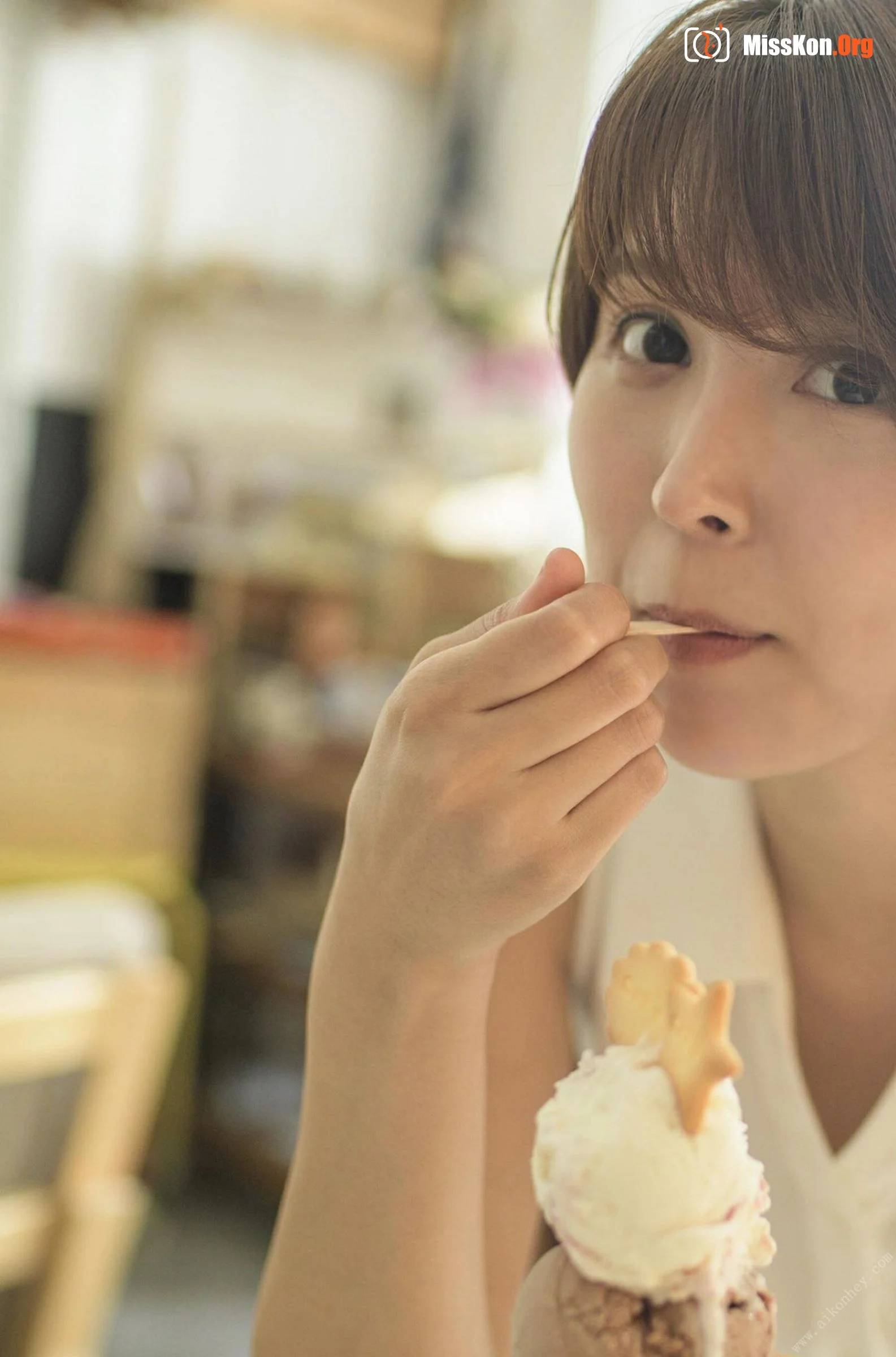 Aoi Tsukasa: I've been watching you all the time (Post Digital Photo) - Photo 6