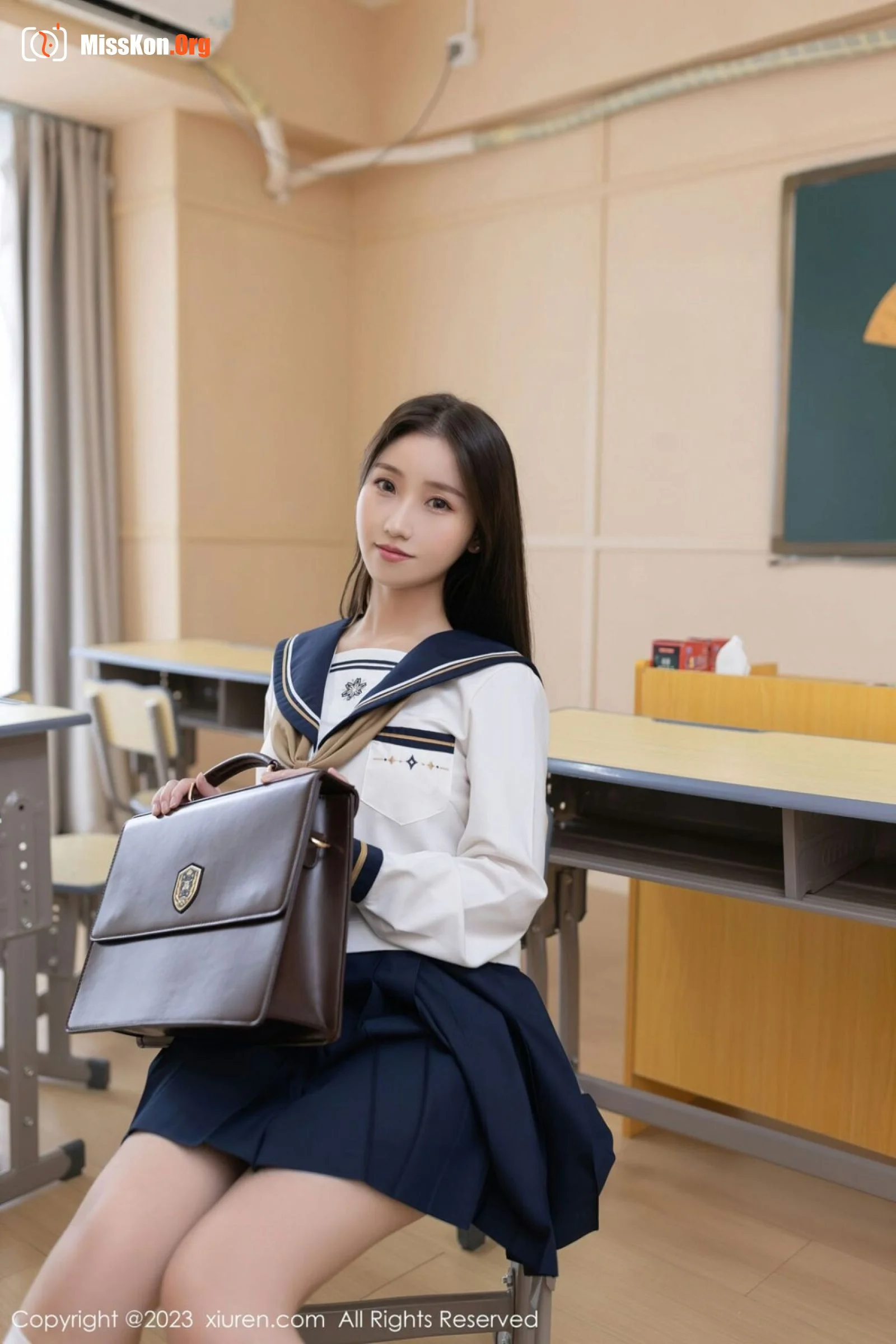Apricot Yada - Photo 2