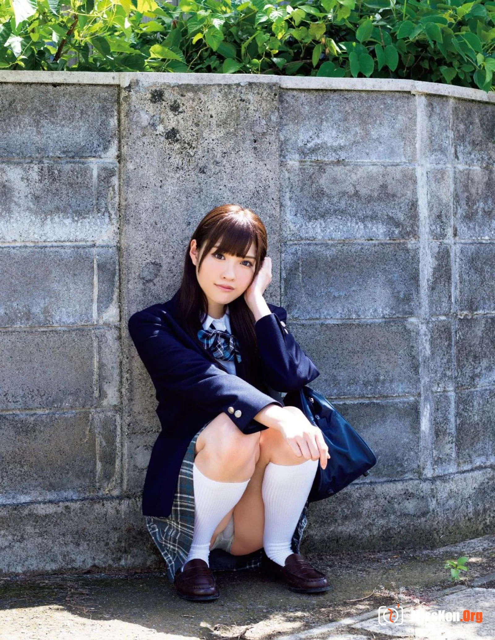 Arata Arina: Light - Photo 4