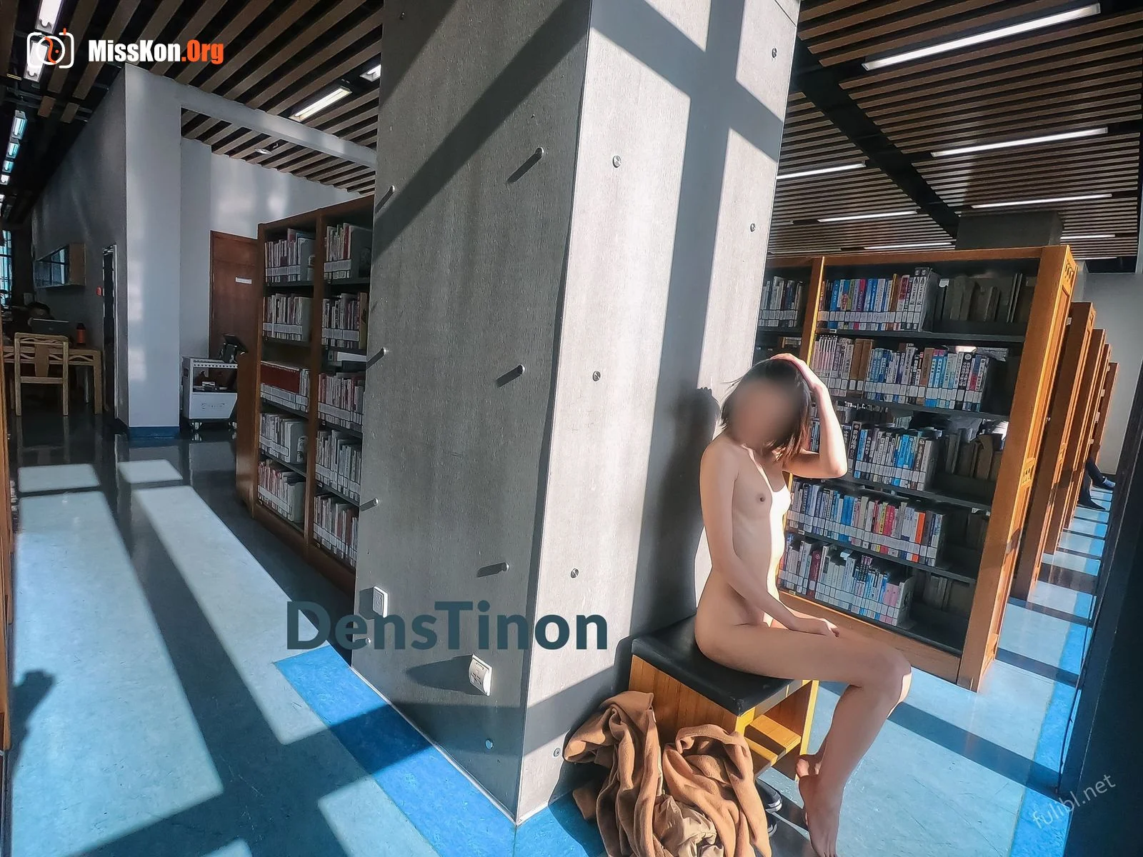 Ariel: Capital Library exposed - Photo 16