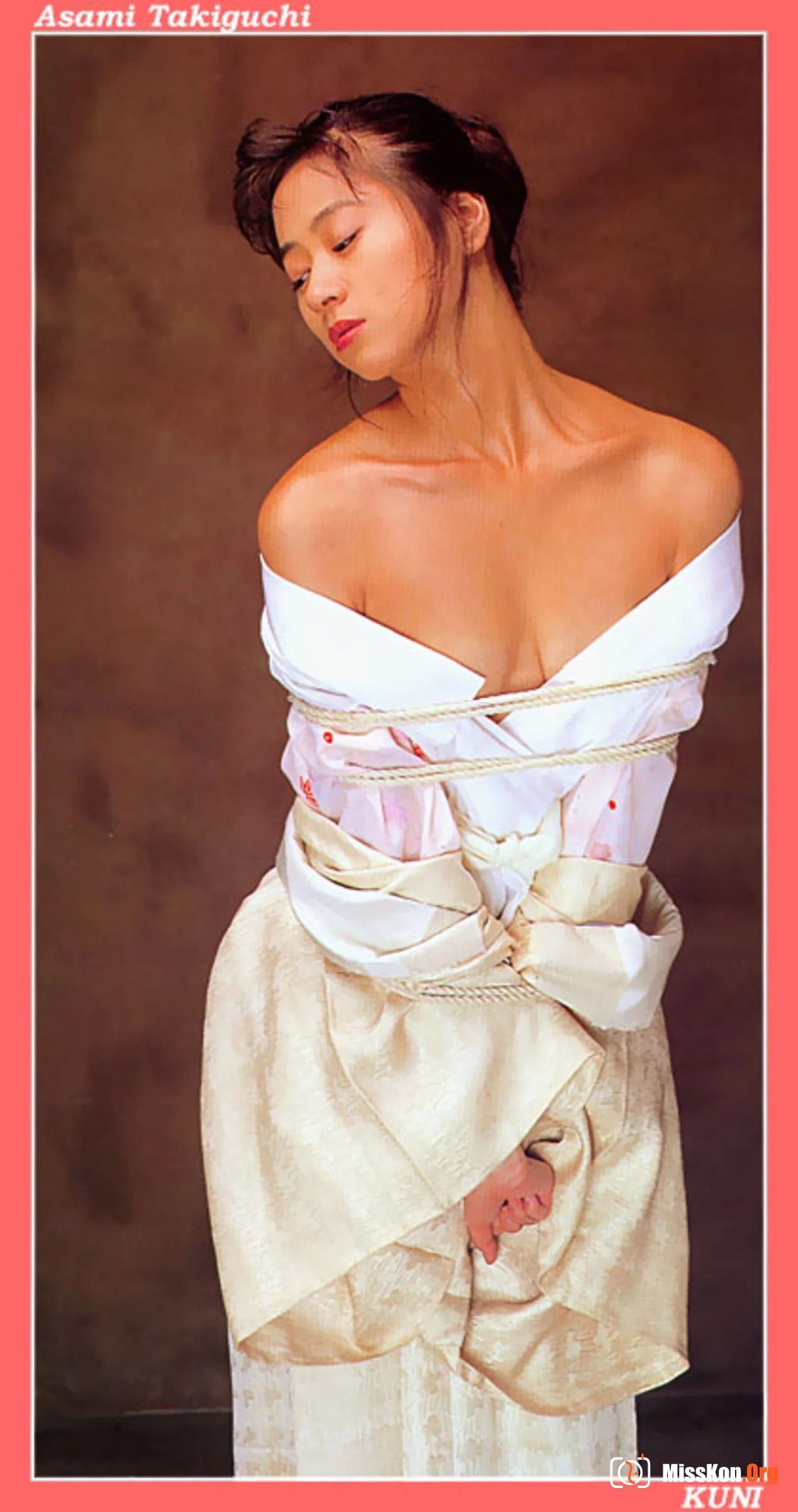 Asami Takiguchi - Photo 31