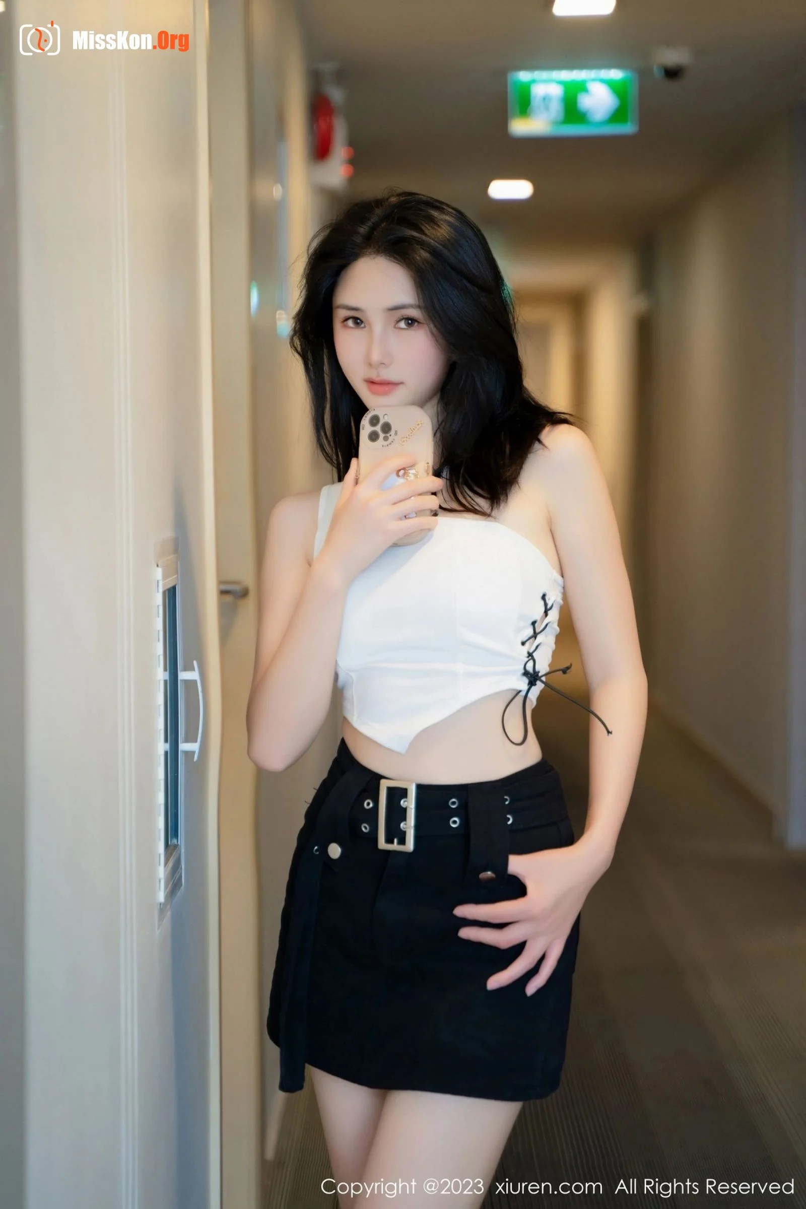Ashley - Photo 25