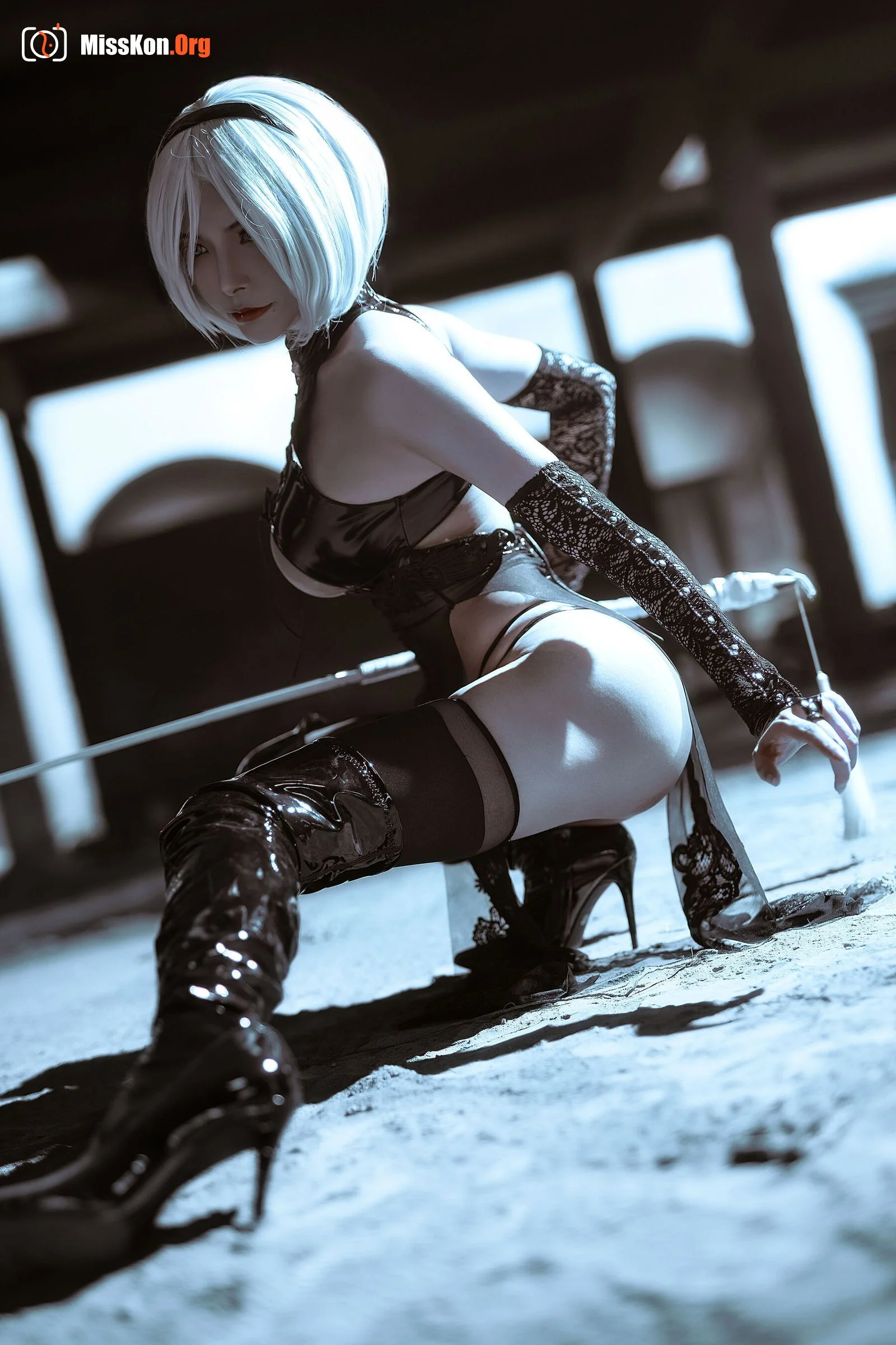 Autumn and Corgi: 2B - Photo 6
