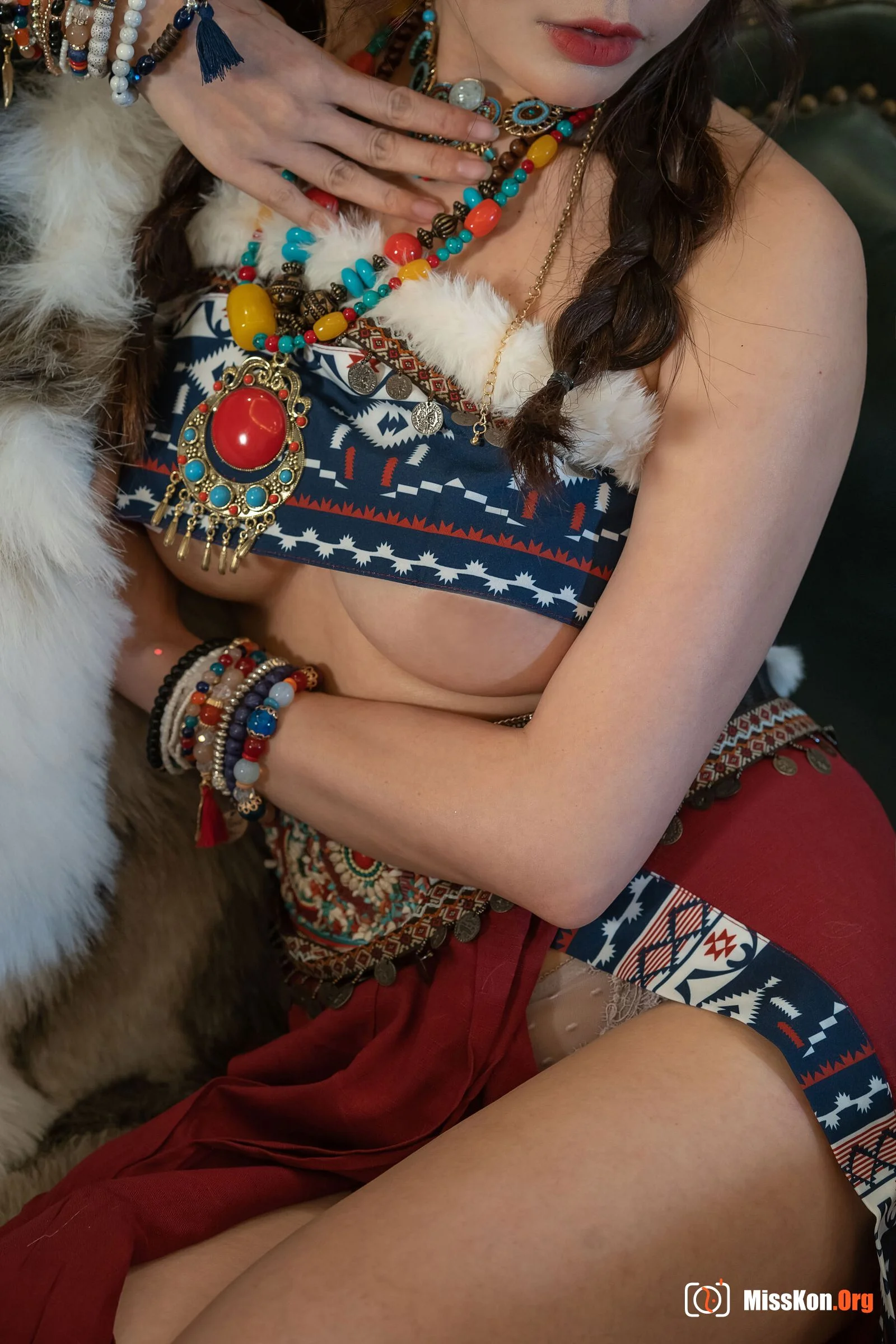 Autumn and Corgi: Freckled girl - Photo 13