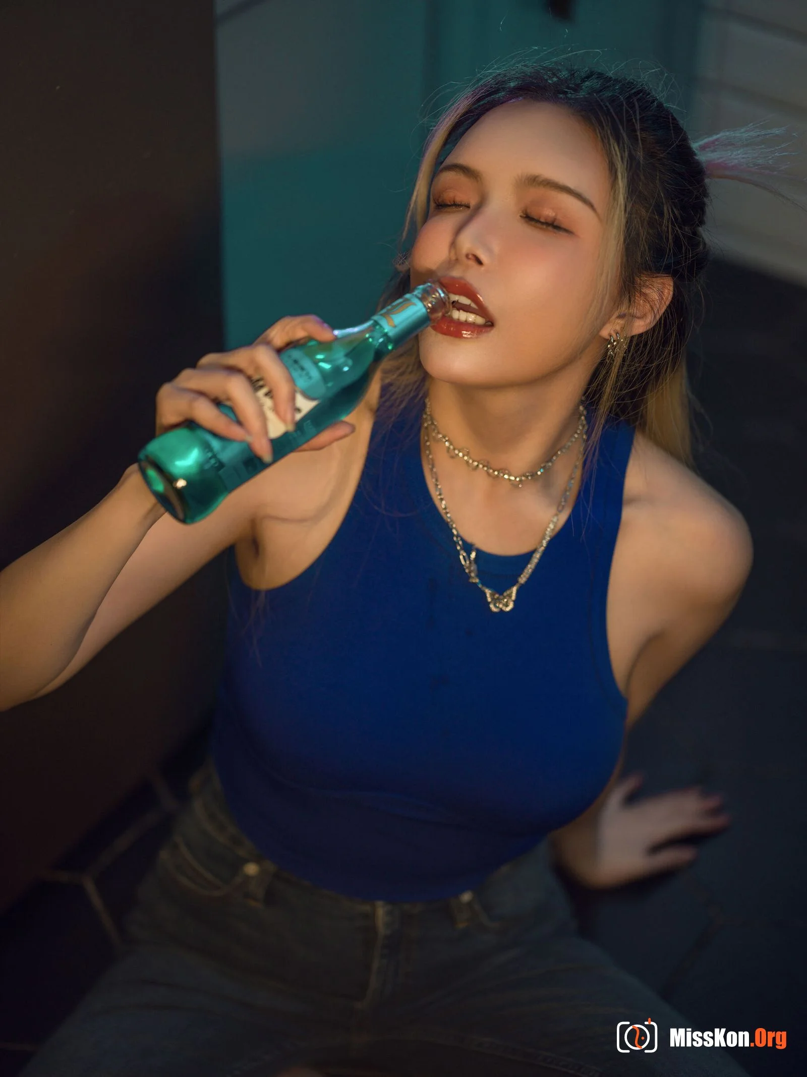 Autumn and Corgi: Slightly drunk - Photo 8